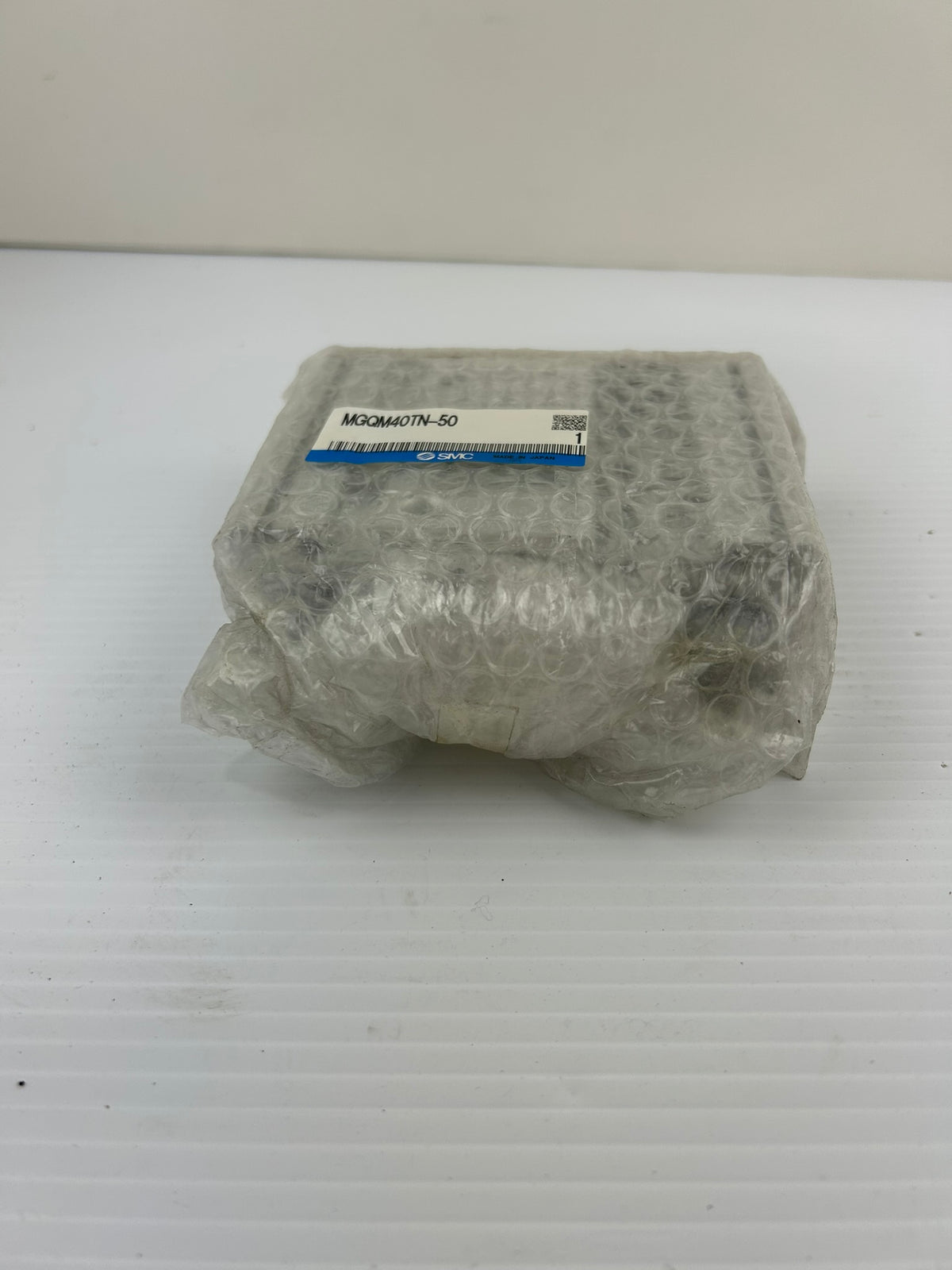 SMC MGQM40TN-50 Pneumatic Air Cylinder Actuator New