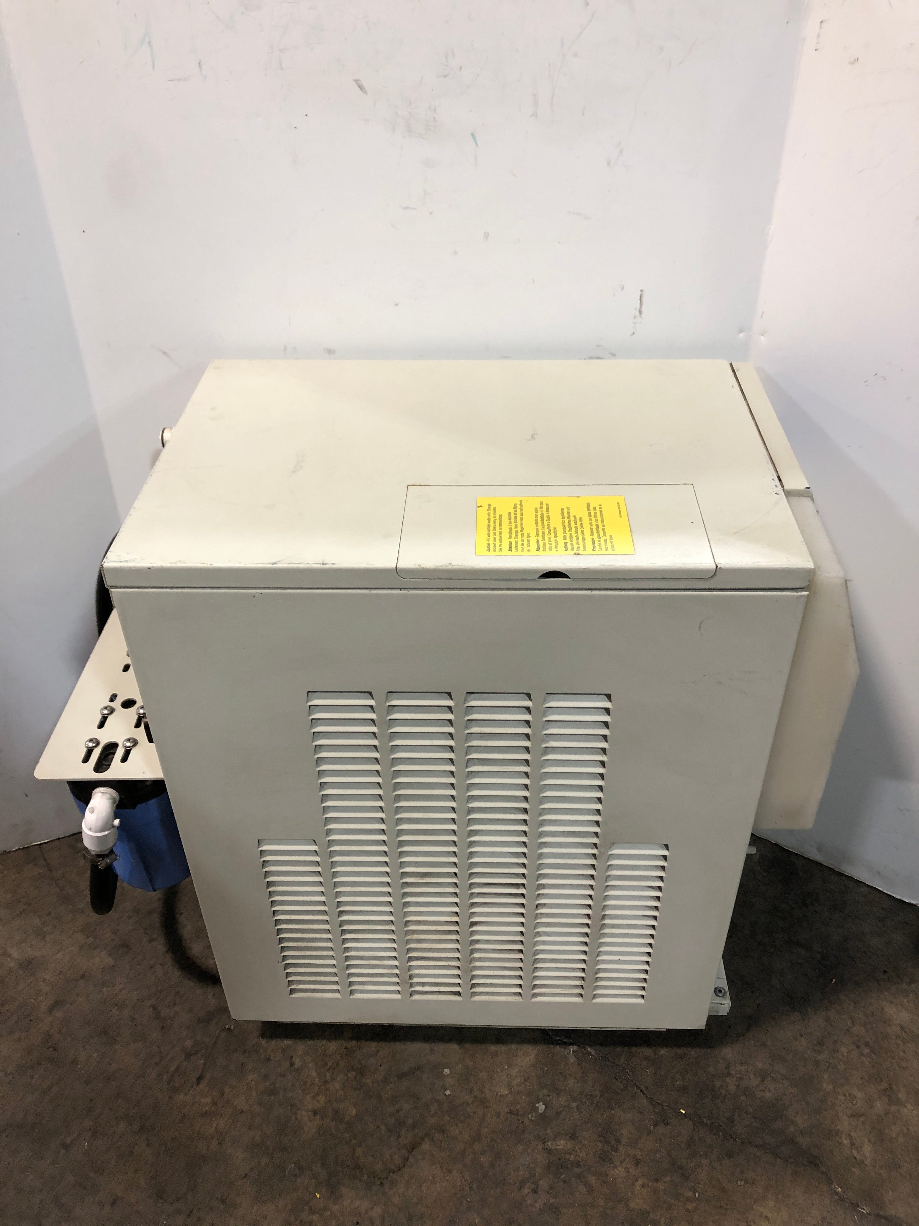 Thermo Scientific Neslab Merlin M33 Recirculating Chiller 263116030000