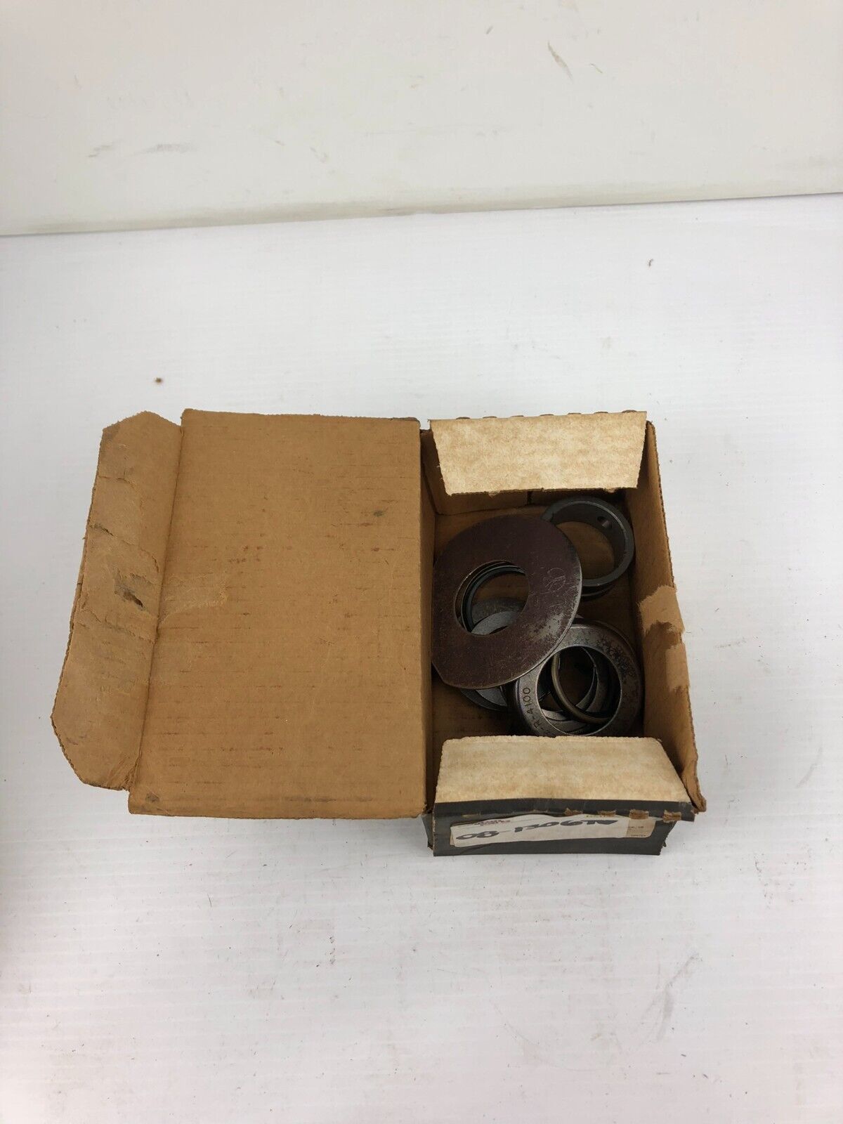 Dayton Parts 08-130696 Brake Repair Kit - Interchangeable with Leland K319