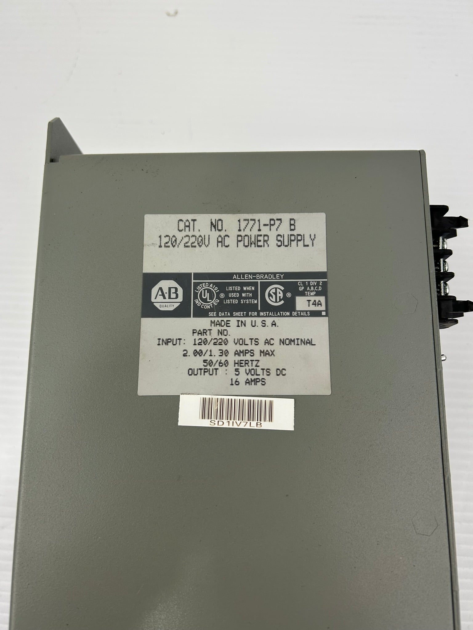 Allen Bradley 1771-P7 AC Power Supply Series B 120/220V