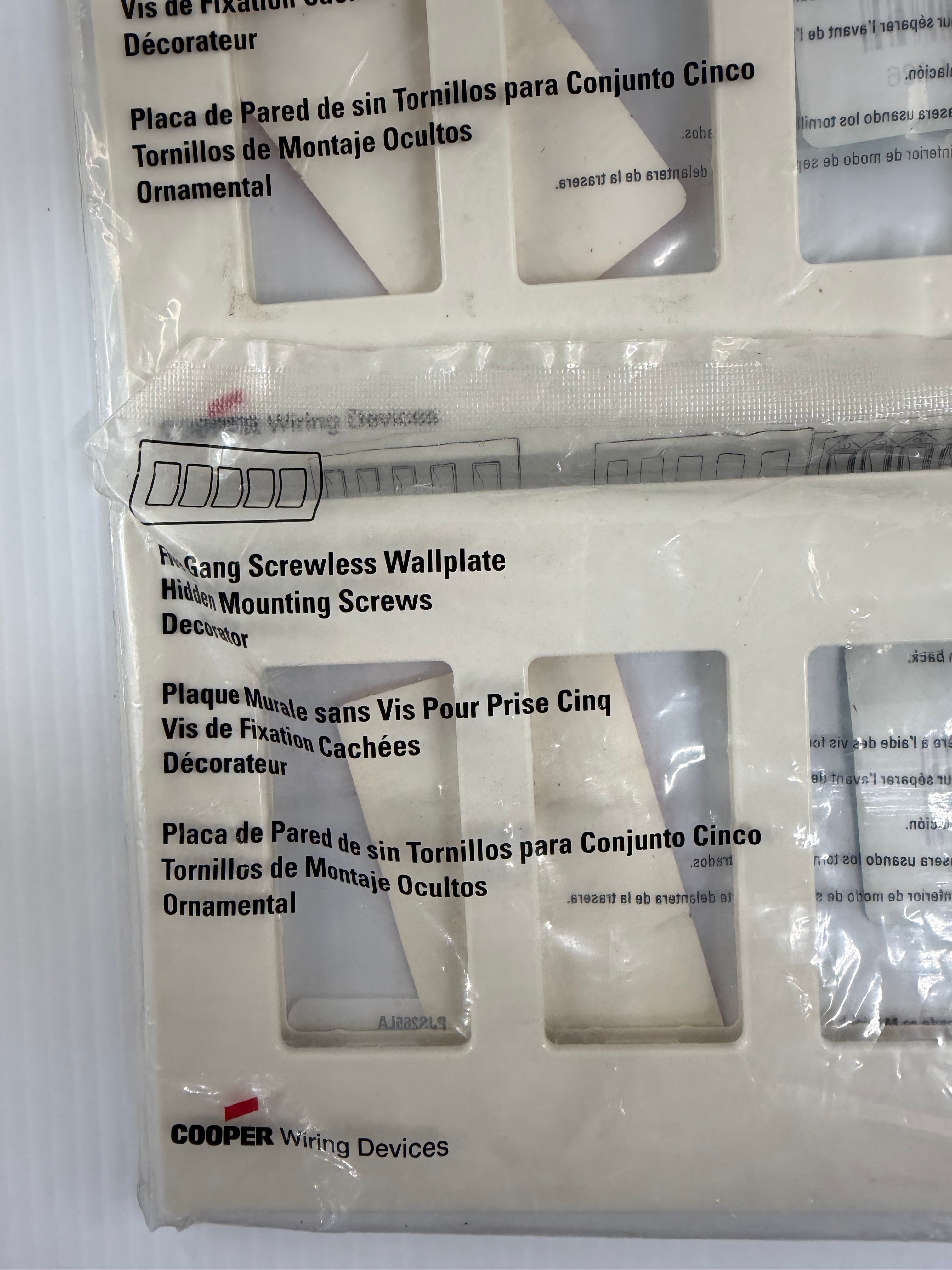 Cooper Wiring 5-Gang Screwless Wallplate PJS265CA Lot of 3