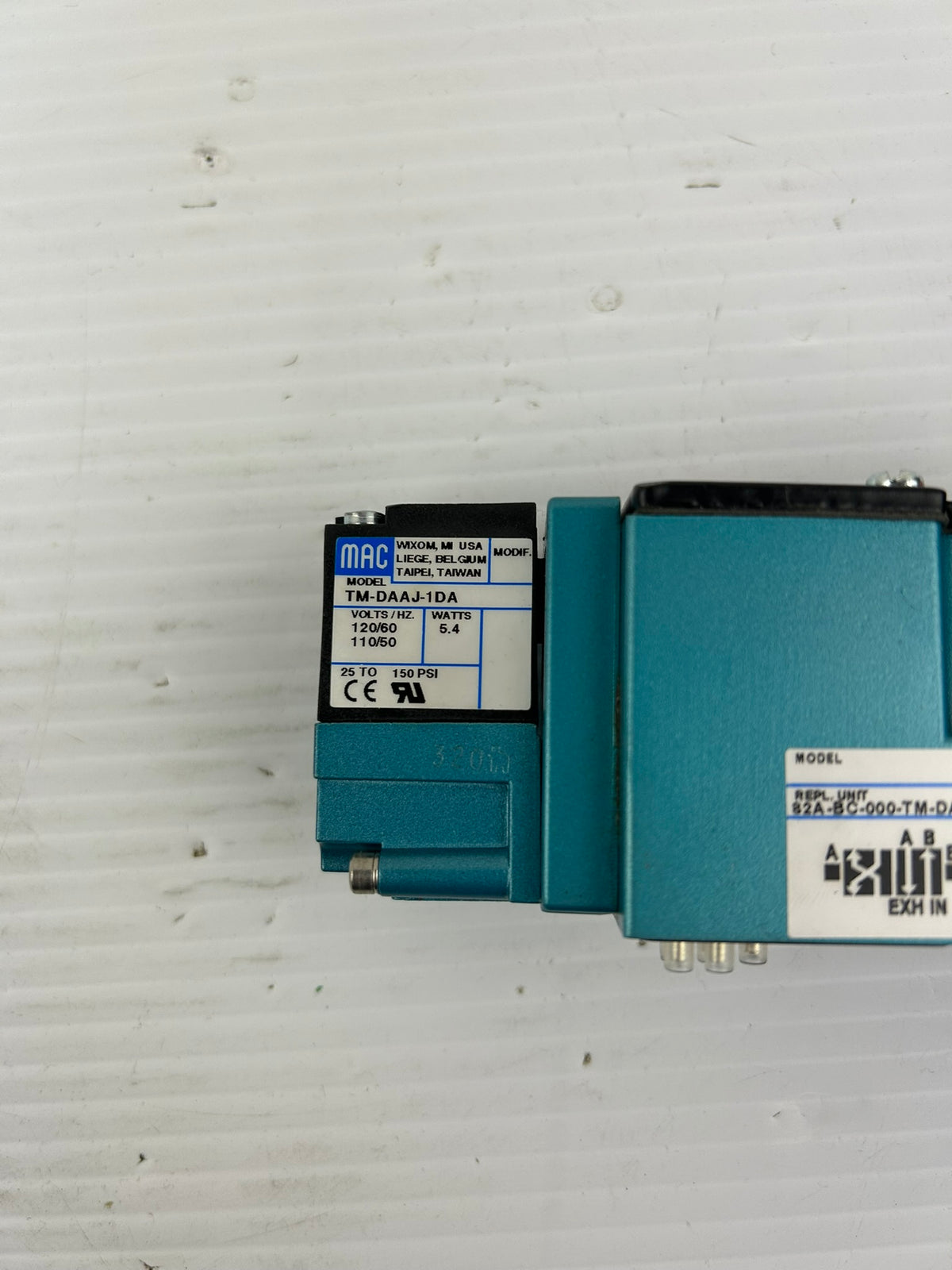 MAC 82A-BC-000-TM-DAAP-1DA Pneumatic Solenoid Valve 120V 150 PSI TM-DAAJ-1DA