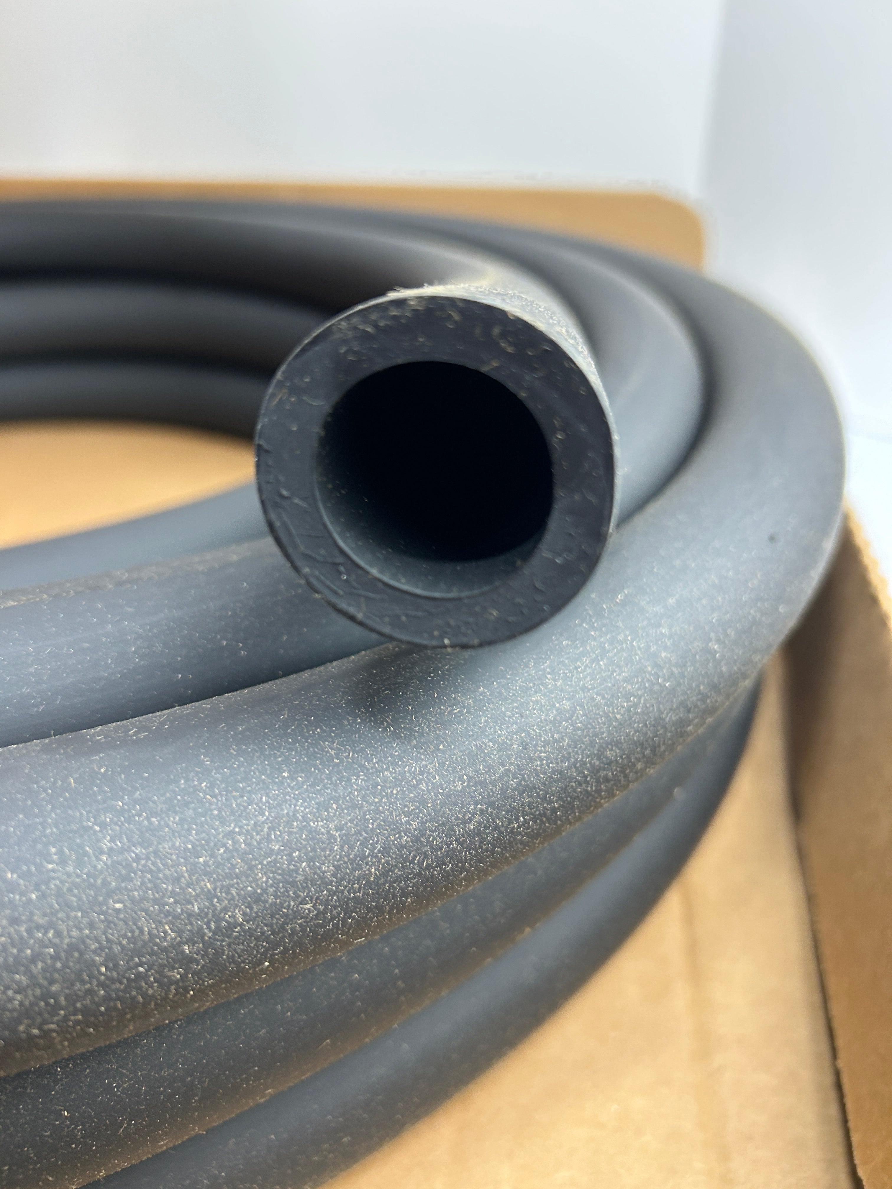 Saint-Gobain AK900065 Hose C-598-D2 Tubing Black 50 Ft. Long x 1" ID x 1.5" OD