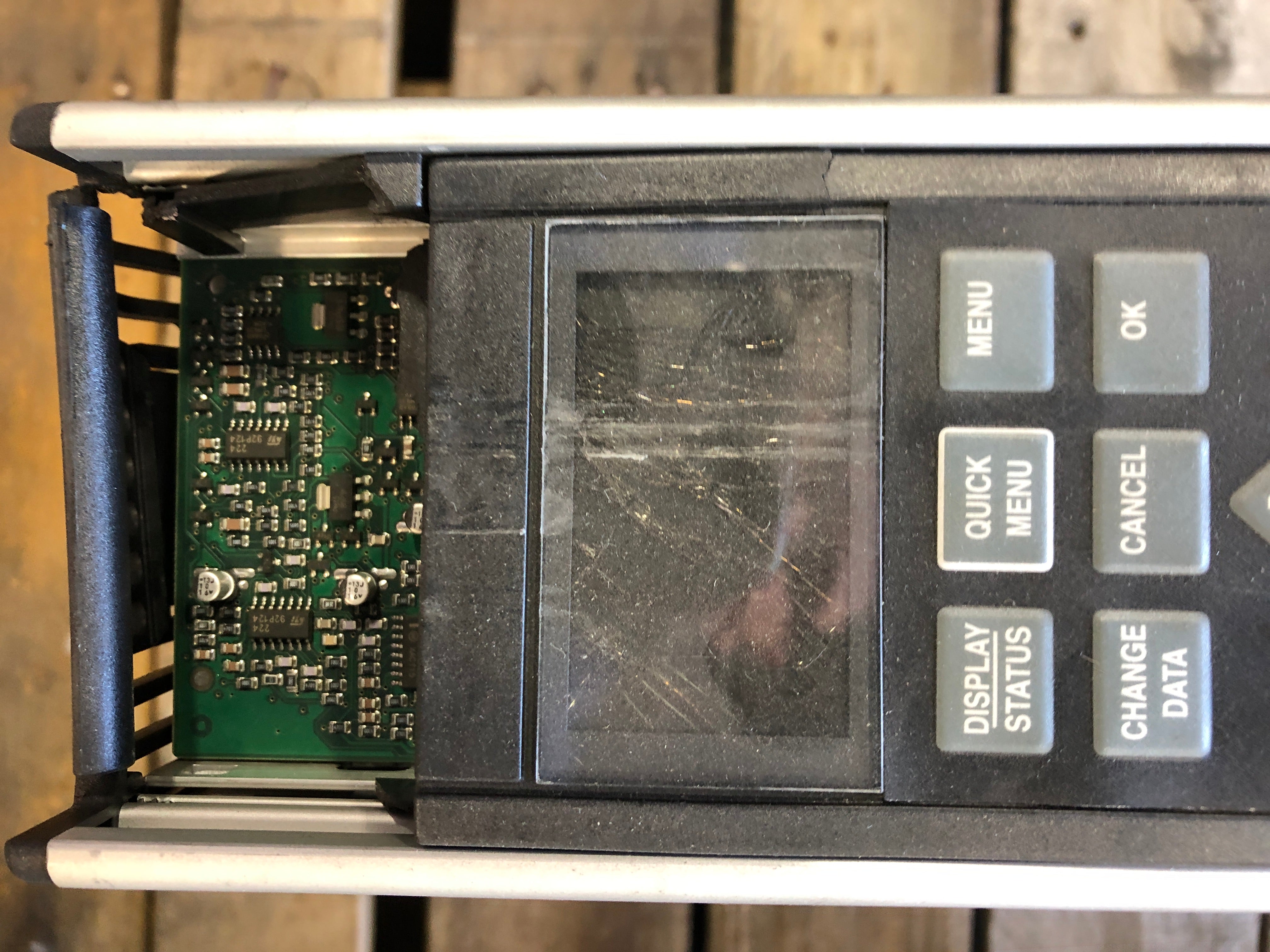 Danfoss VLT-5000 Speed Drive 175Z0053 - Parts Only