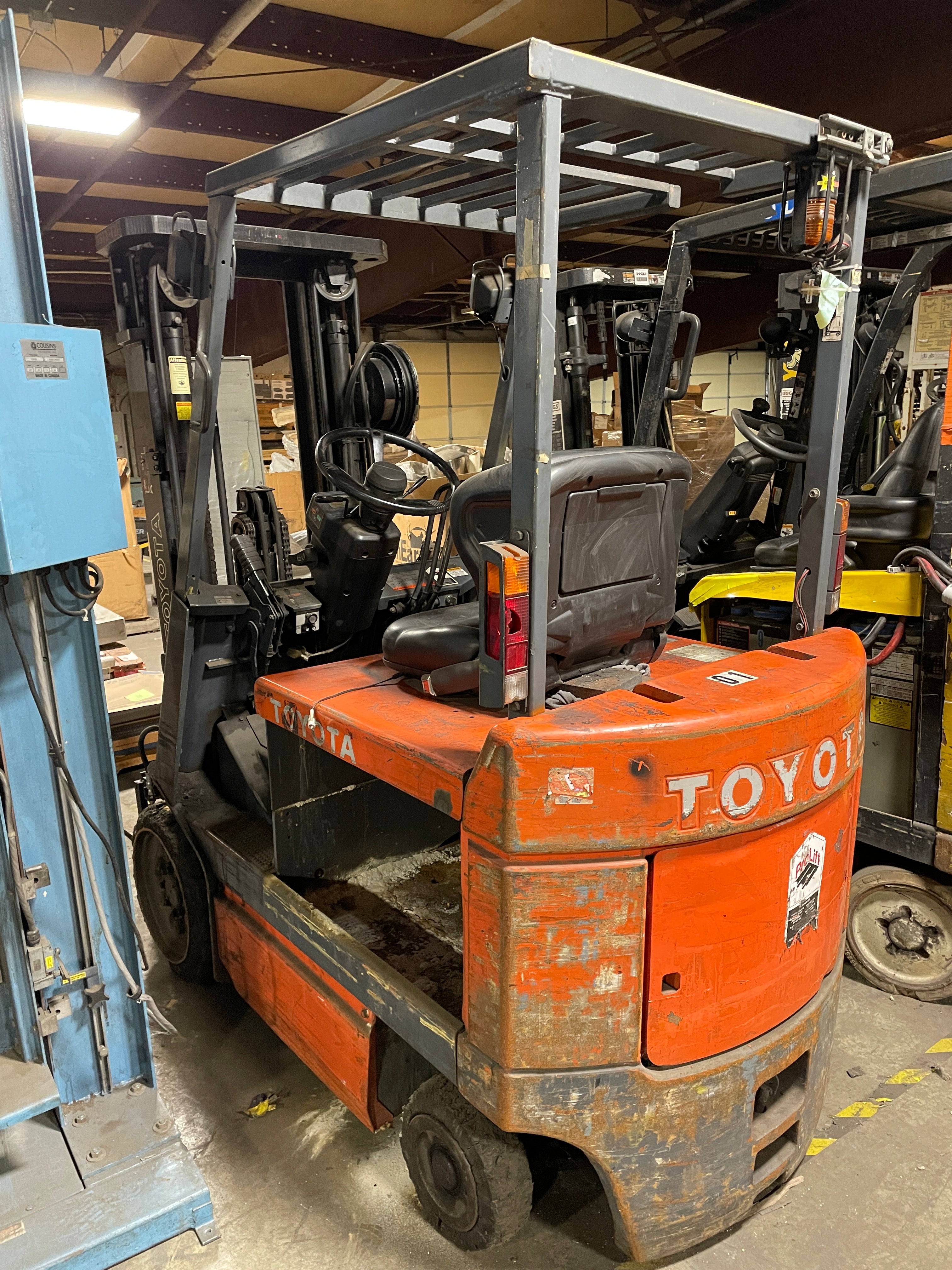 Toyota Electric Forklift 2650 Lb. Capacity 5FBCU25 36V