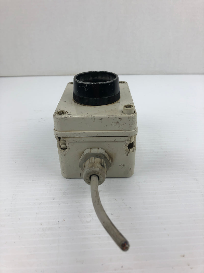 Fuji Electric AR30M3R Control Box with Push Button - Missing Push Button Cover