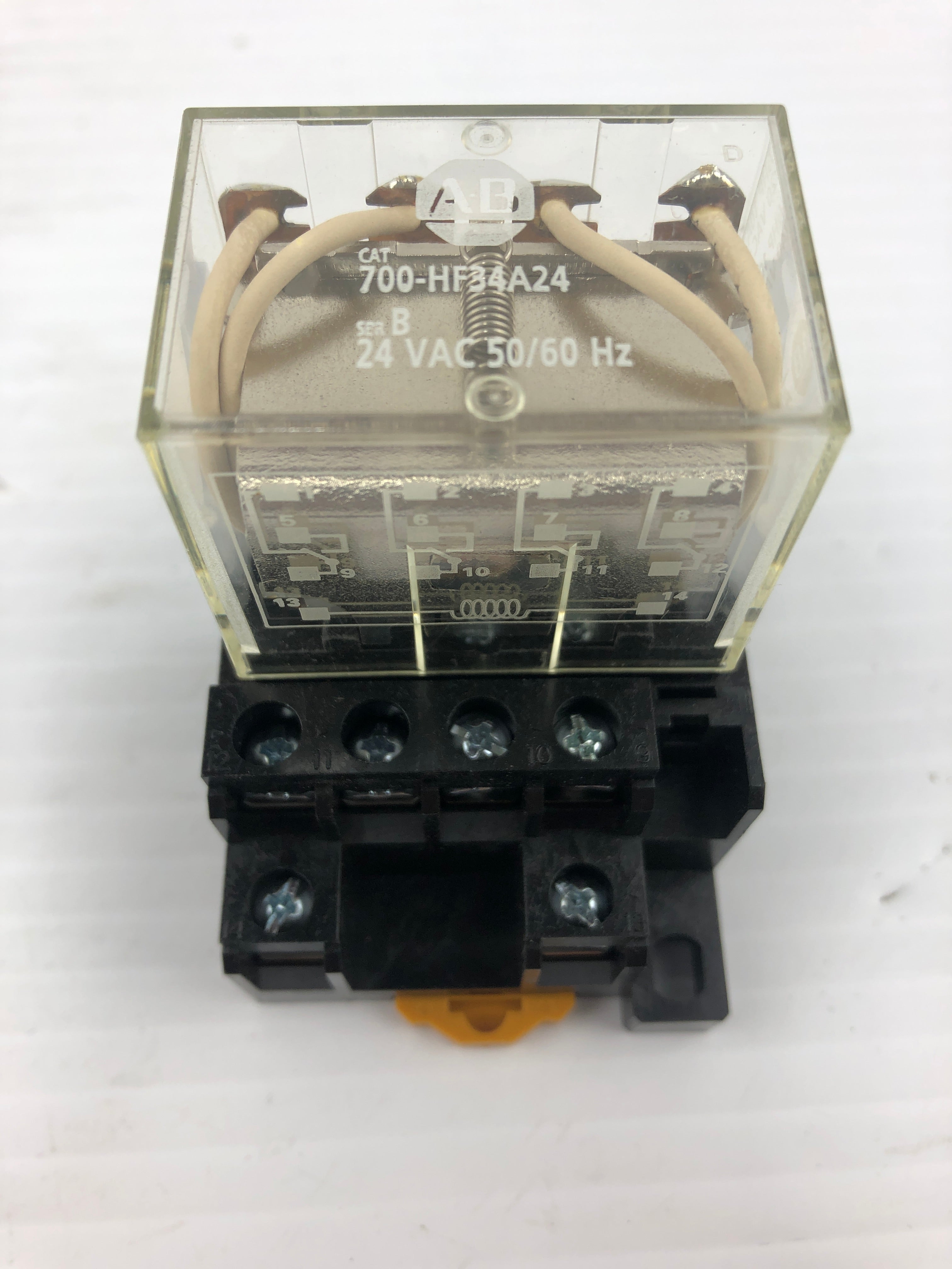 Allen-Bradley Relay 700-HF34A24 with 700-HN139 Series A Base - Lot of 2