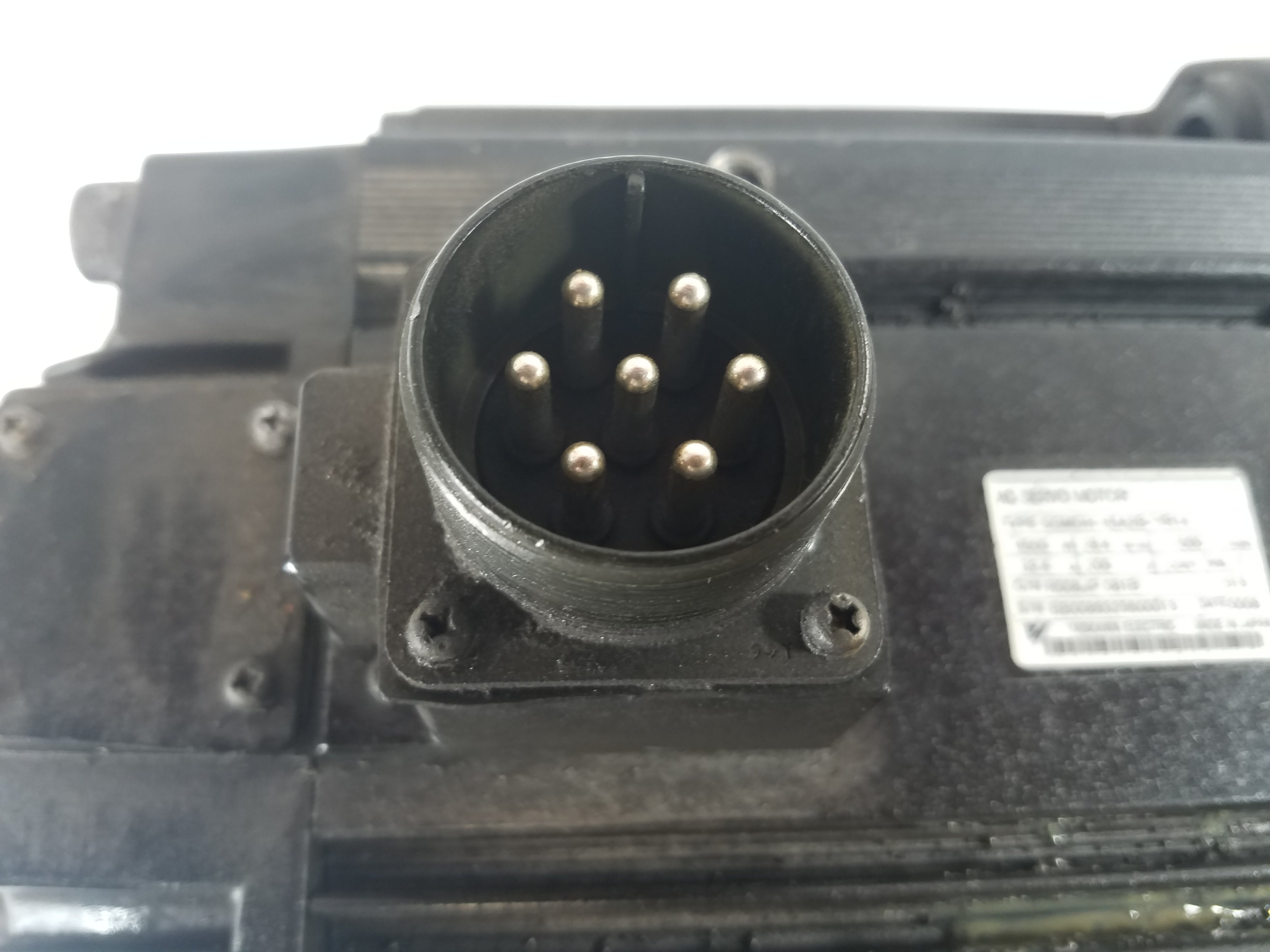Yaskawa SGMDH-45A2B-YR14 AC Servo Motor 4500W 1500r/min