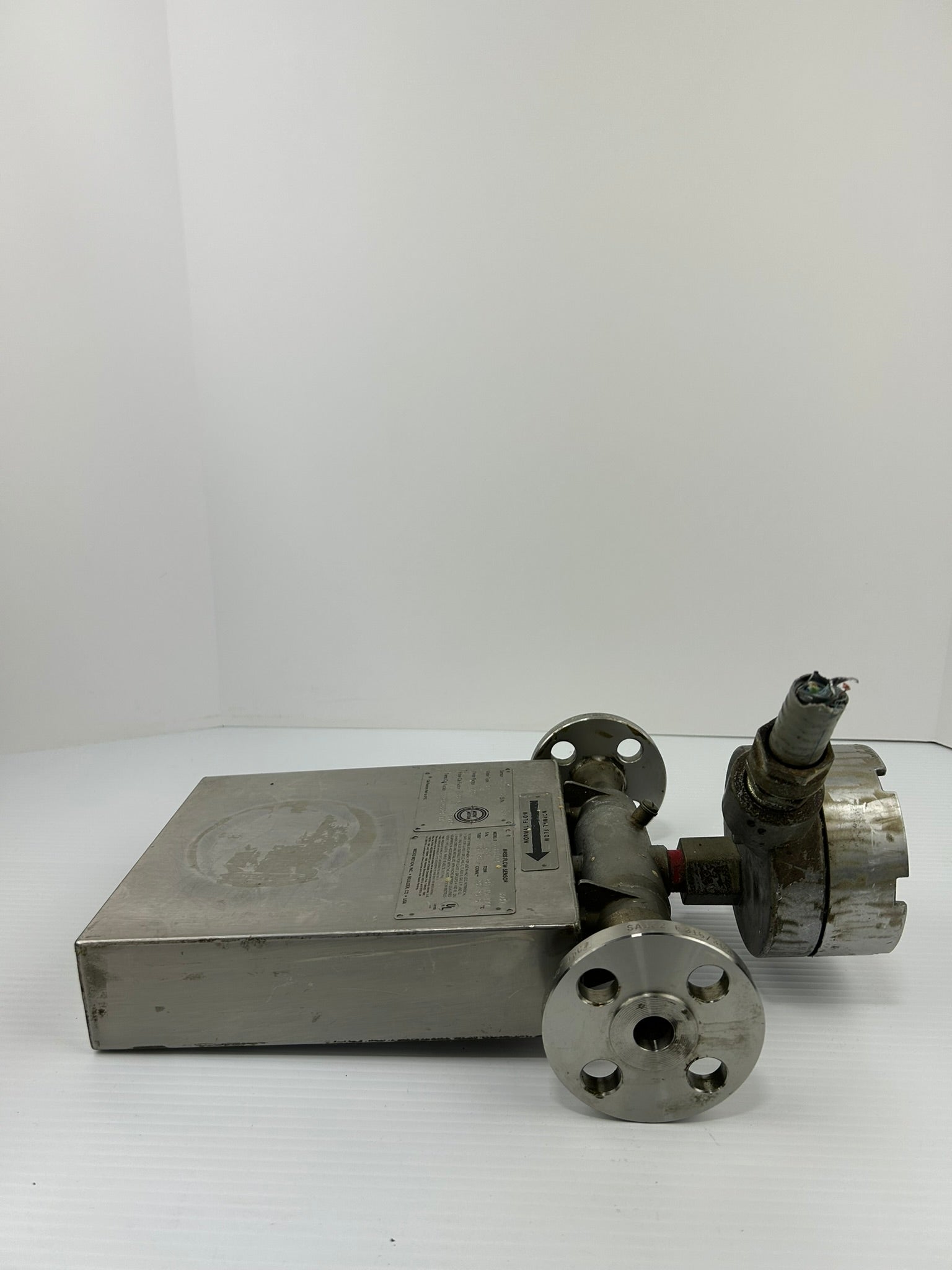 Micro Motion DS040S113 Mass Flow Sensor Meter Type 3 1250PSIG 500mA 15V
