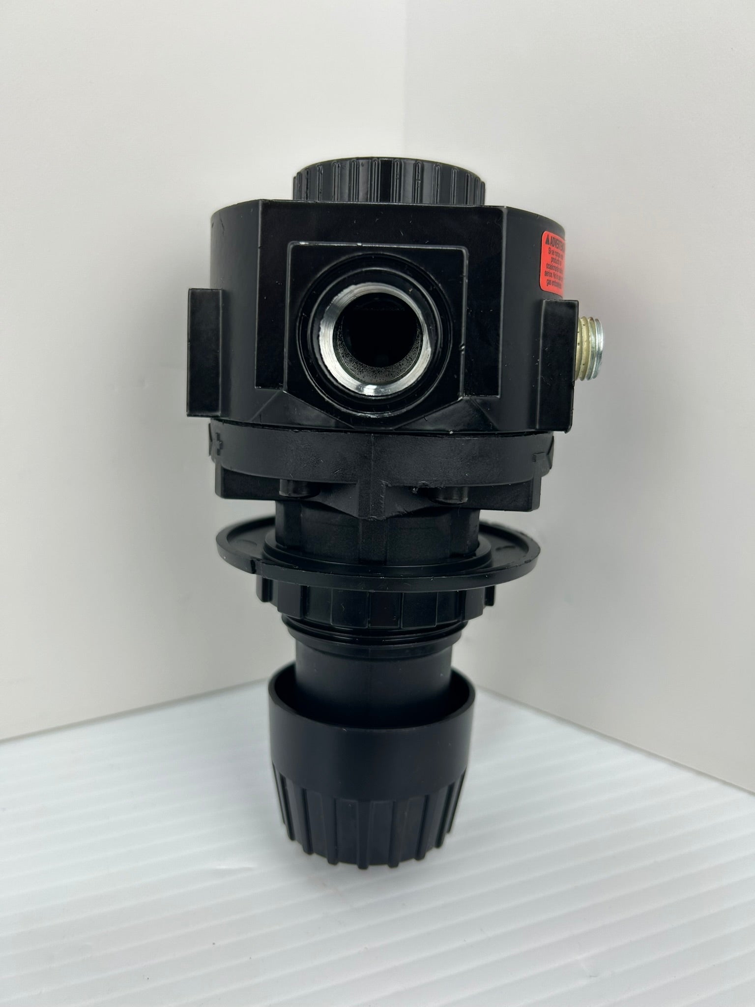 Wilkerson R26-04-000 K16 Regulator 300PSIG 21bar