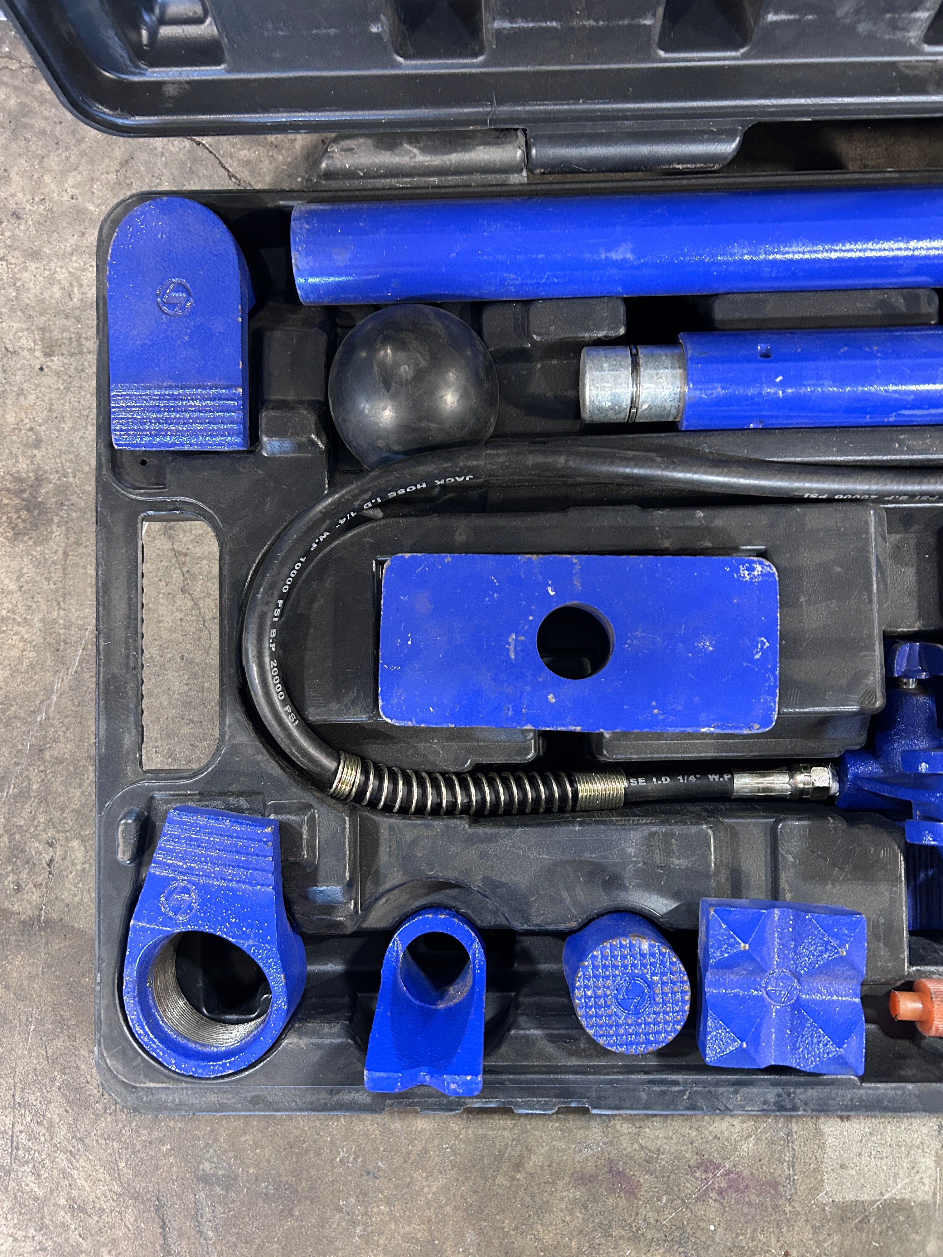 Westward 10 Ton Hydraulic Porta Power Kit Body Frame Repair Ram Jack Set w/ Case