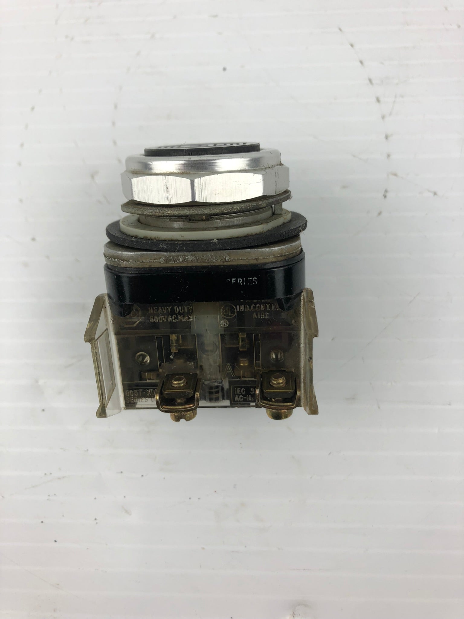 Allen-Bradley 800T-XD1 Pushbutton Black