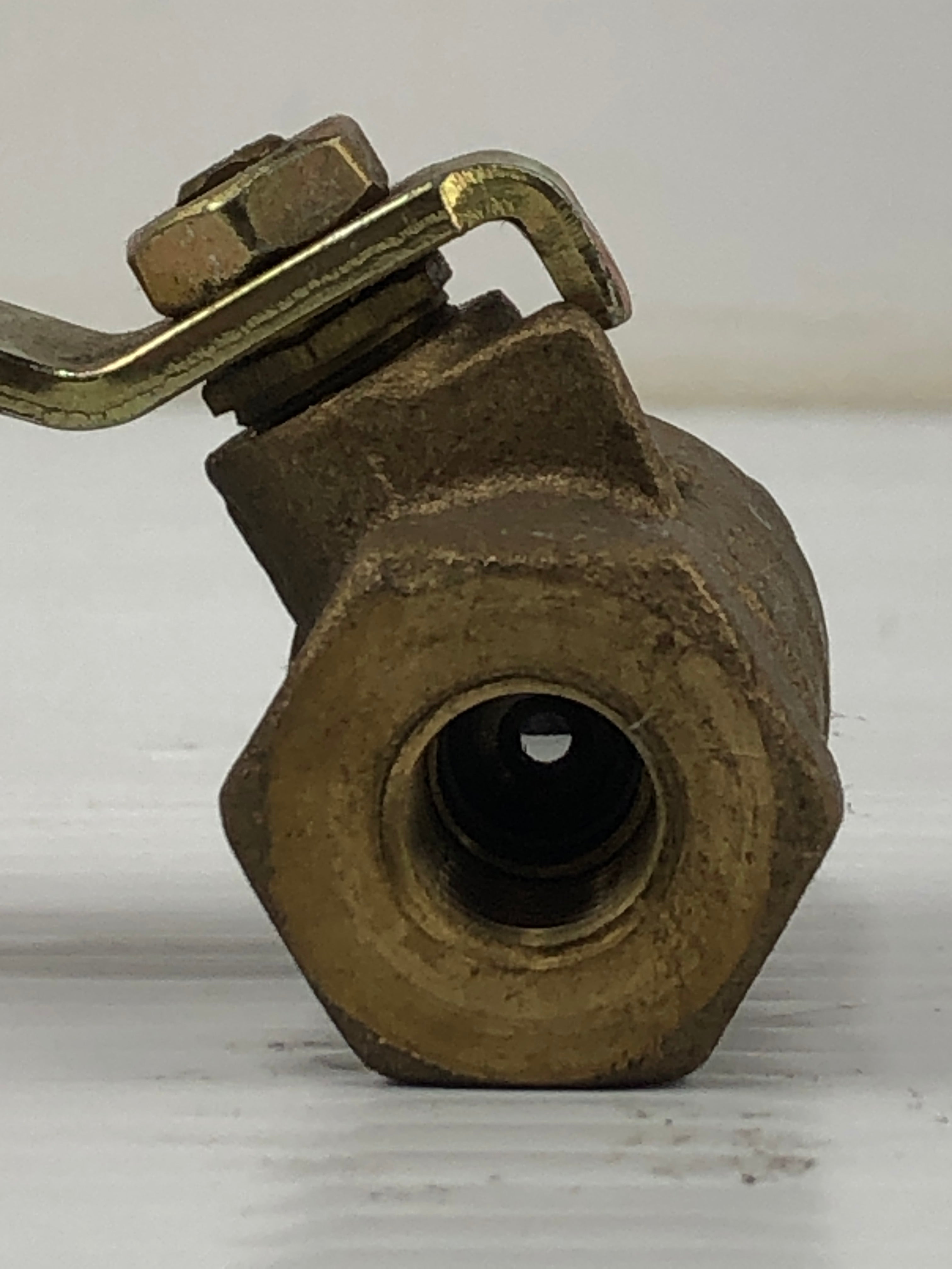 Dynaquip 600WOG Ball Valve 1/4"