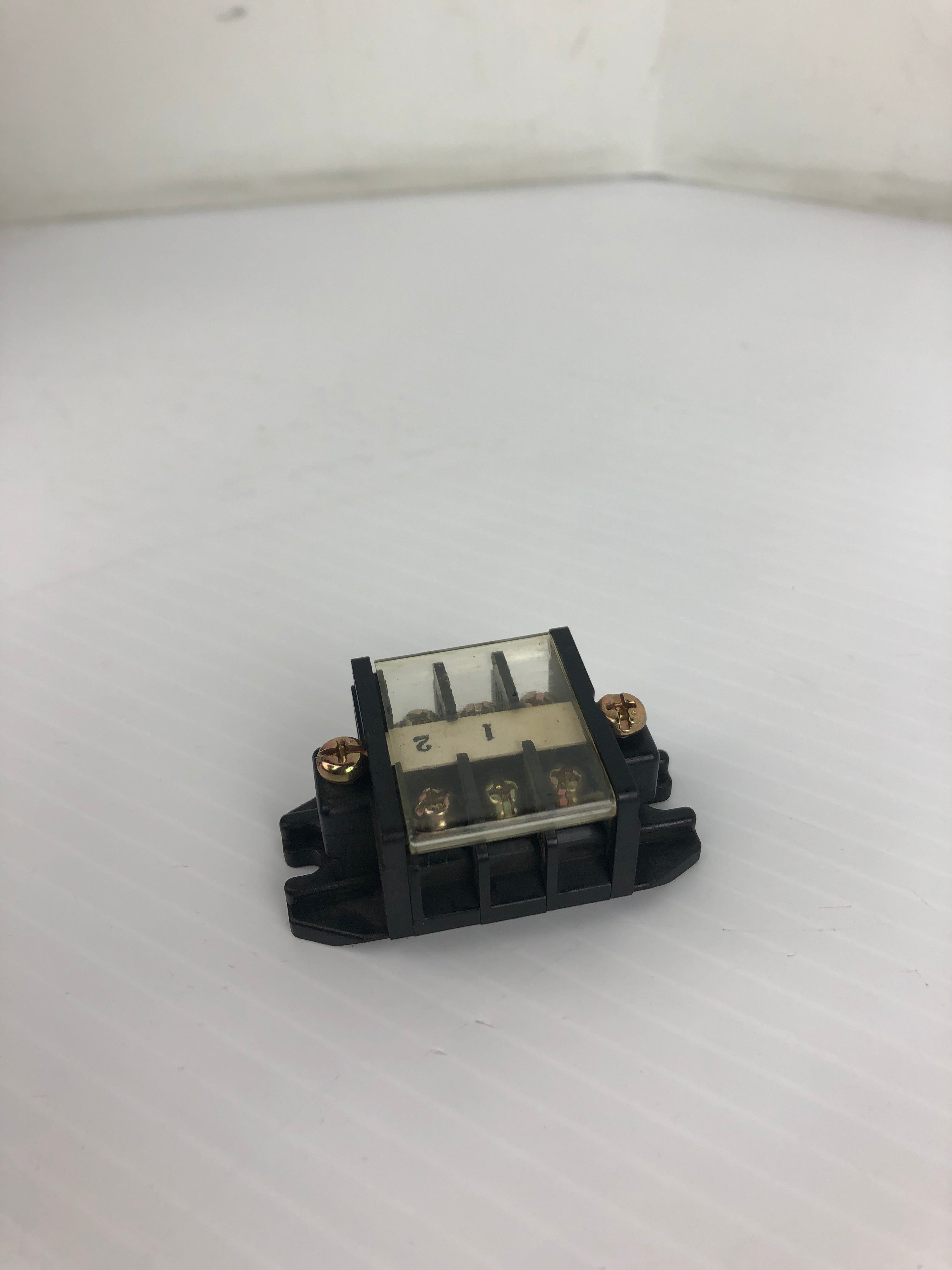 Yoshida Electric KTU15N-3J Terminal Block 600V 15A 3P