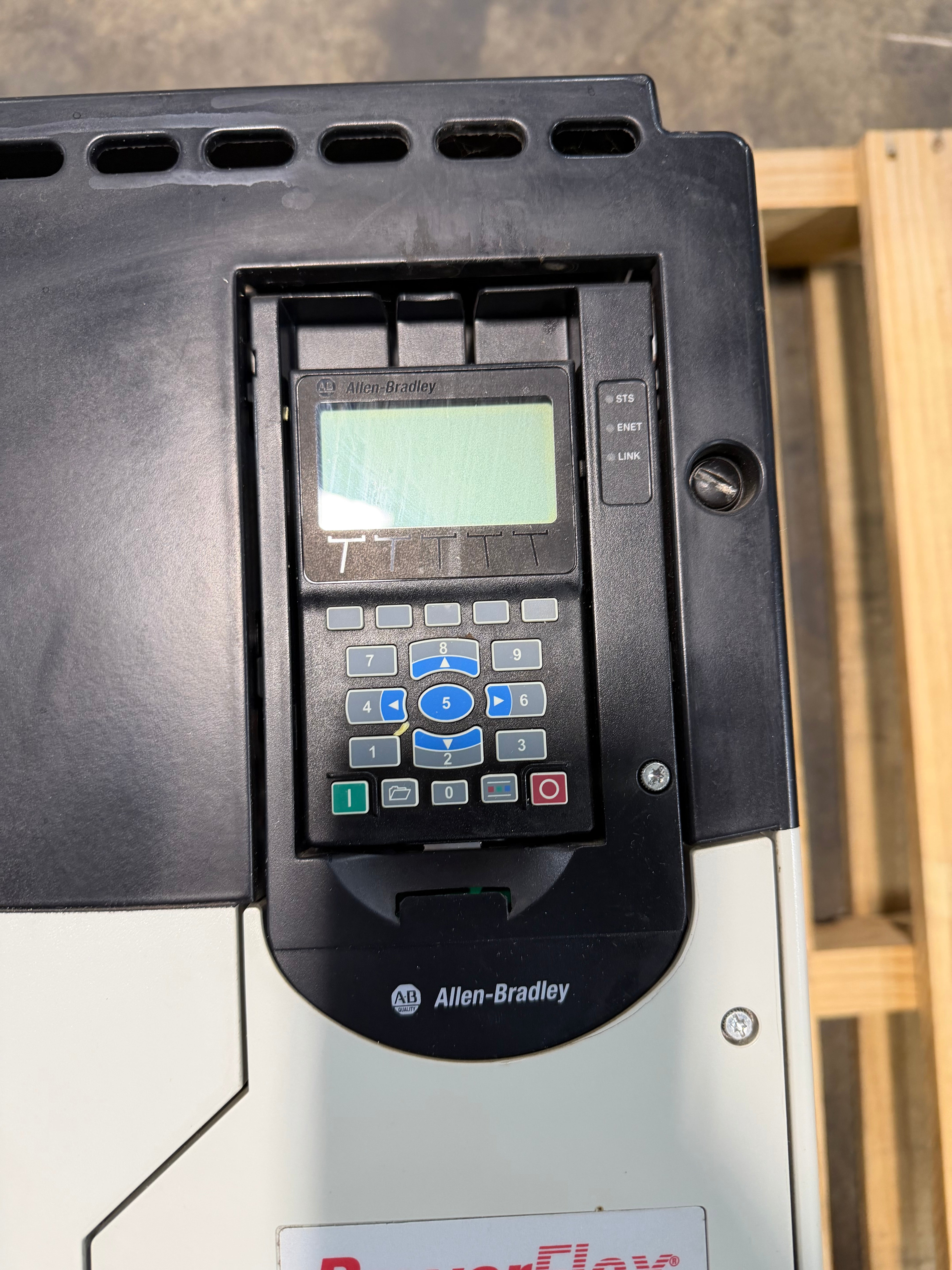 Allen Bradley PowerFlex 735 20F1AND186AA0NNNNN 3PH 480 V Series A
