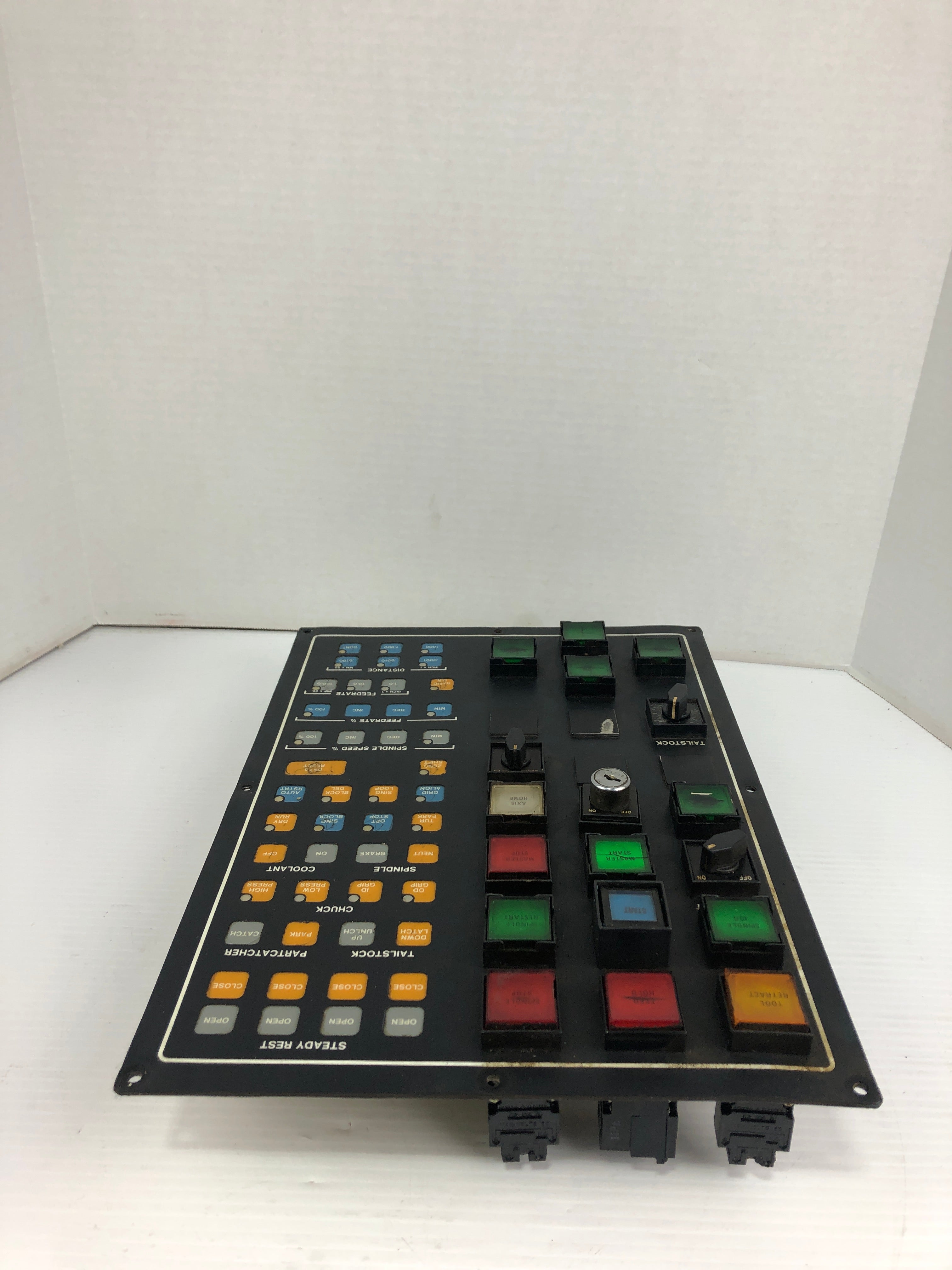 Cincinnati Milacron 3-525-0946A MTB Operator Control Panel A850