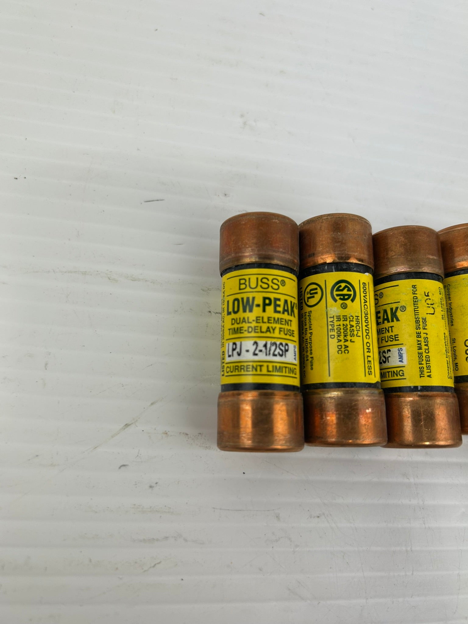 Bussmann LPJ-2-1/2SP Low Peak Dual Element Time Delay Fuse 2.5A - Lot of 6
