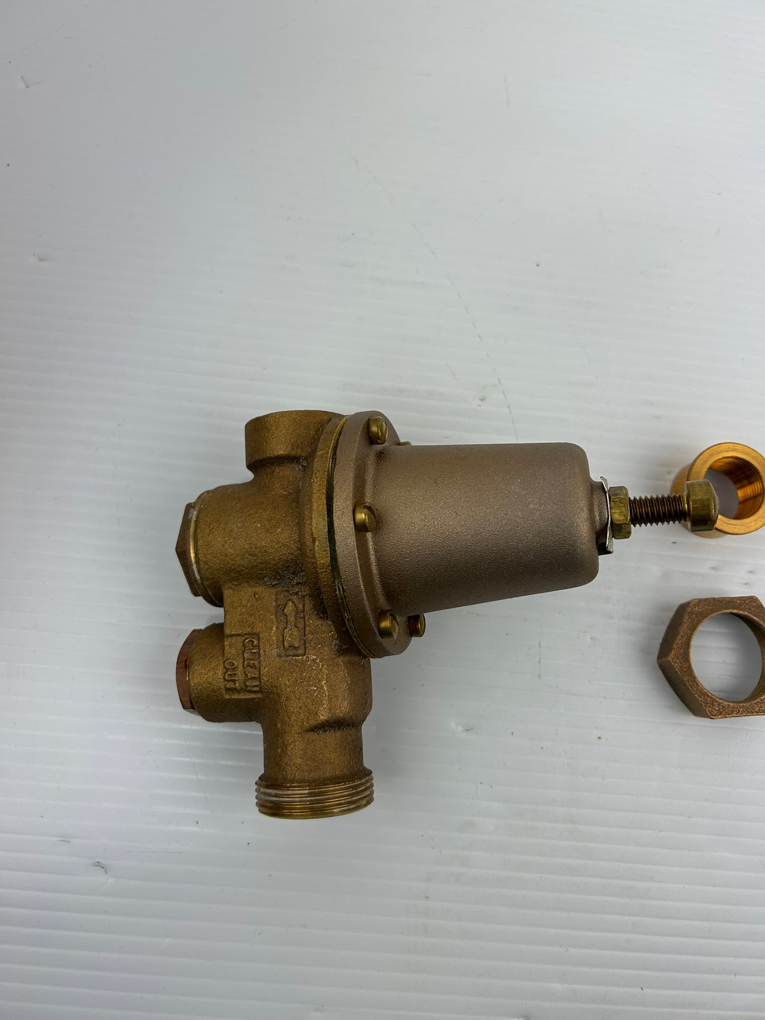 Cash Acme EB-24U Pressure Reducing and Regulating Valve 10-40 PSI 3/4" Pipe Size