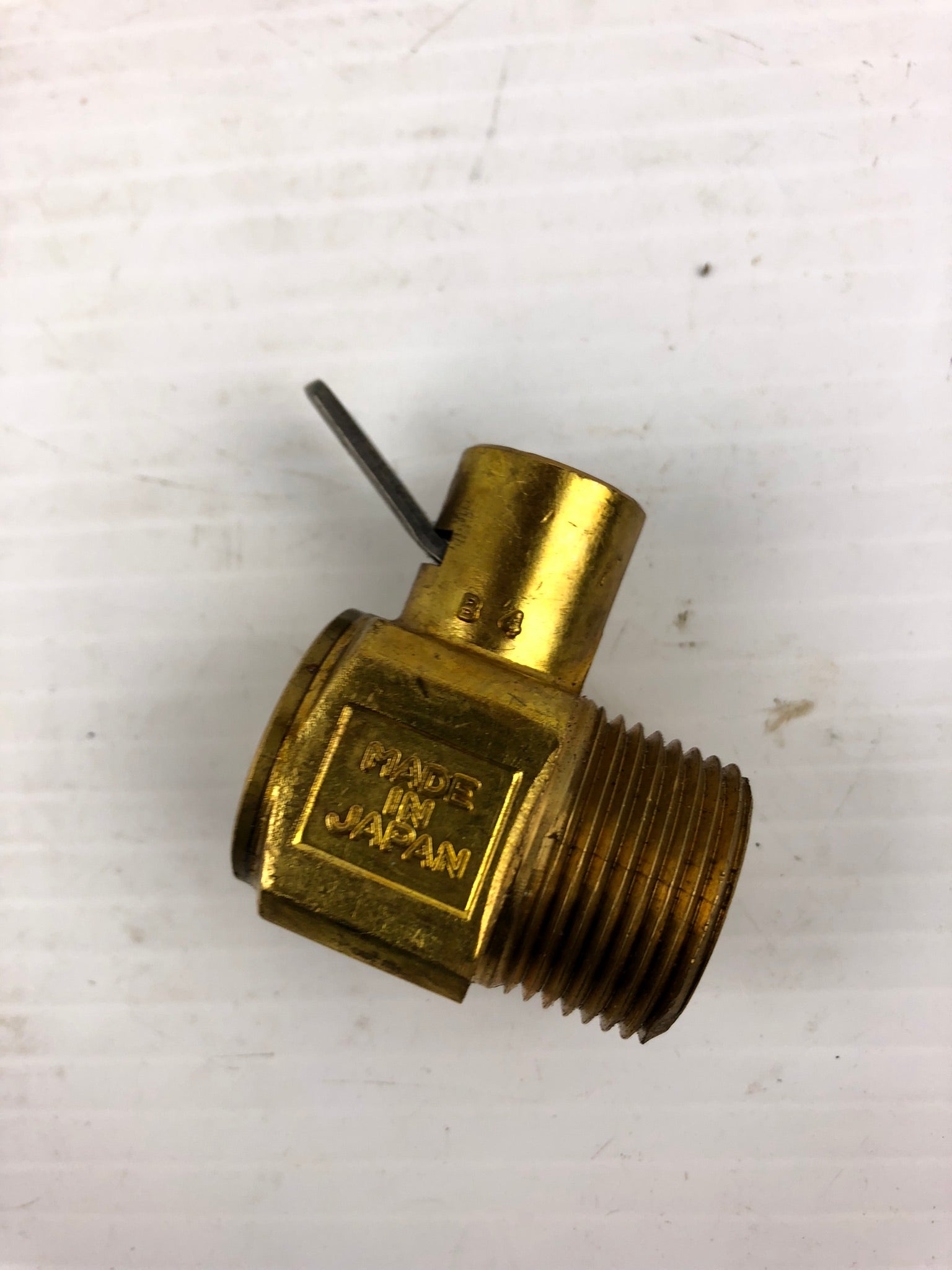 Fumoto GU09-B4 Engine Oil Drain Valve