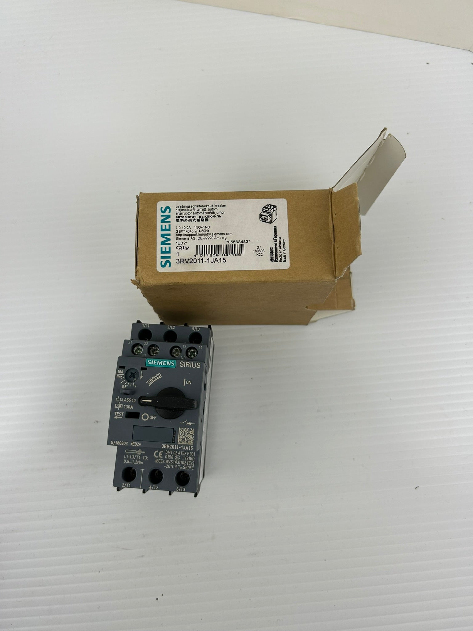Siemens 3RV2011-1JA15 SIRIUS Manual Motor Starter Protector Circuit Breaker