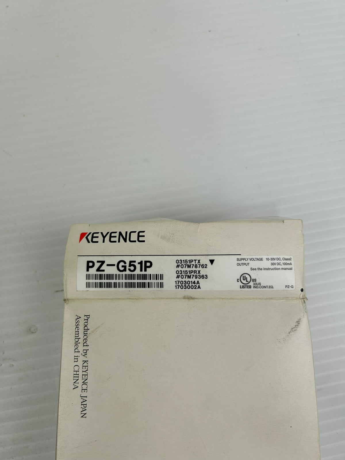 Keyence PZ-G51P Photoelectric Sensor Set PZ-G51T PZ-G51PR PNP Cable 10-30VDC 20m