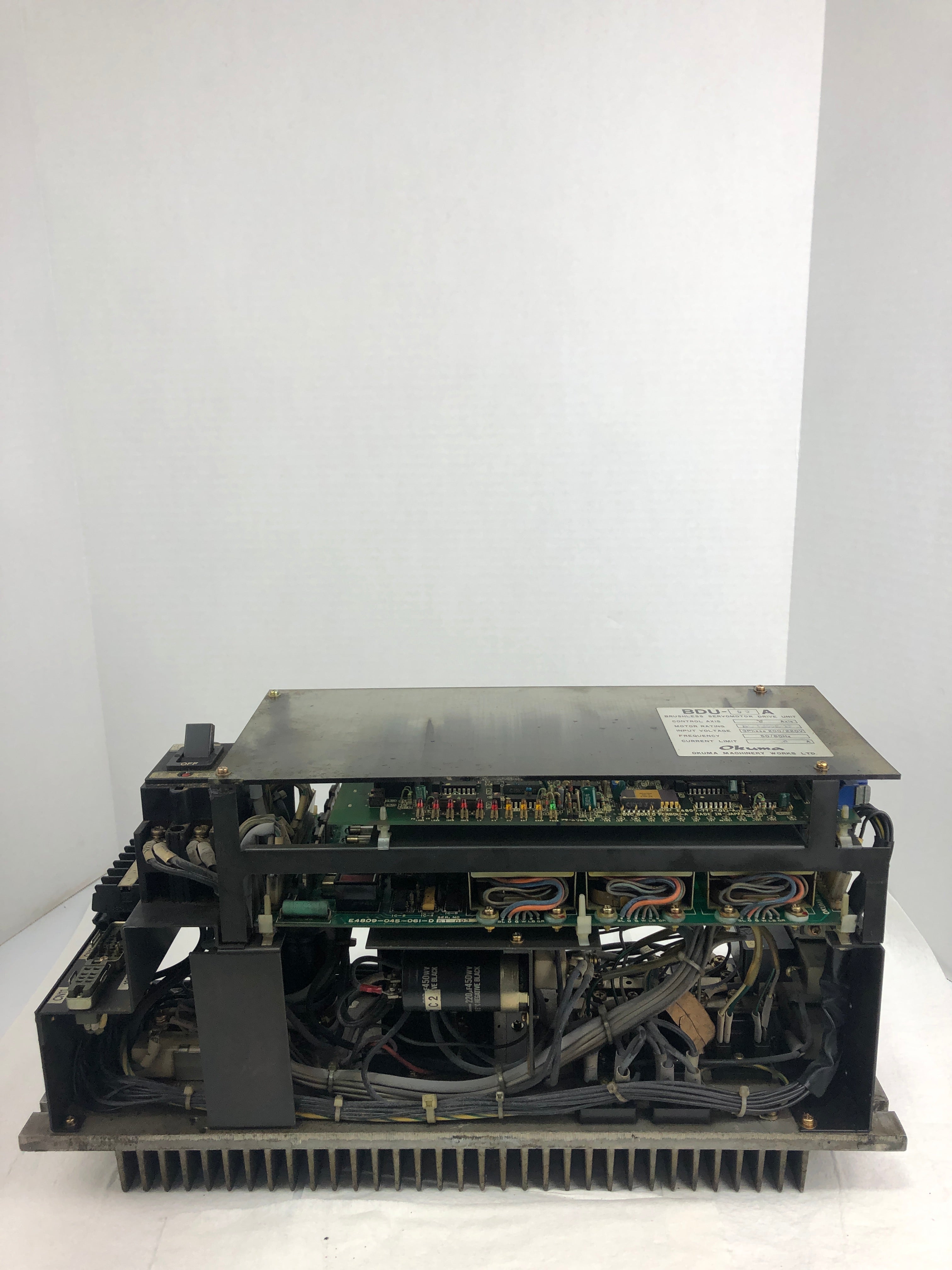 Okuma BDU-50A Brushless Servo Motor Drive Unit Y Axis 200/220V 3PH 50/60Hz