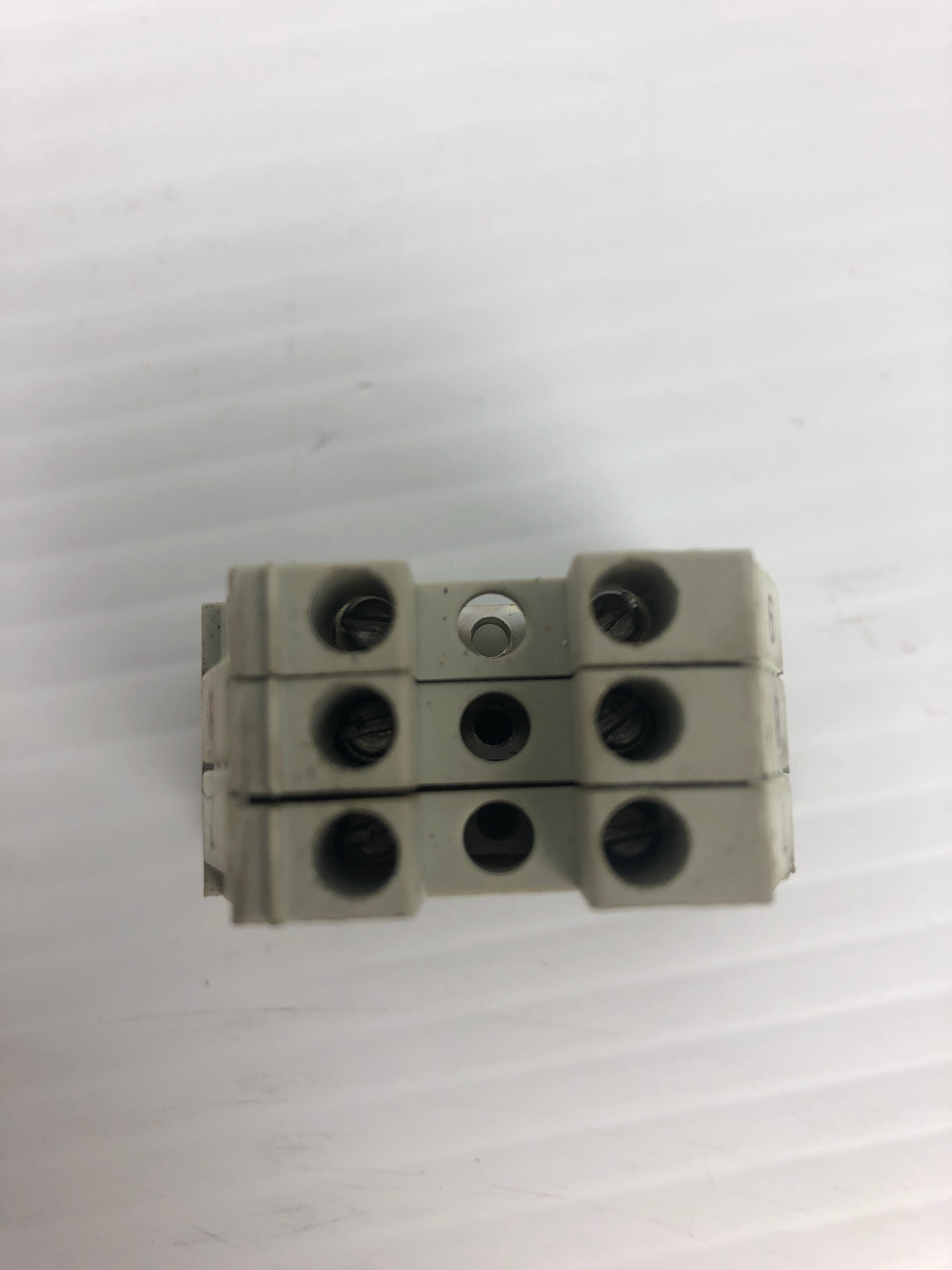Allen Bradley 1492-W4 Gray Terminal Blocks 800V 4mm² - Lot of 44