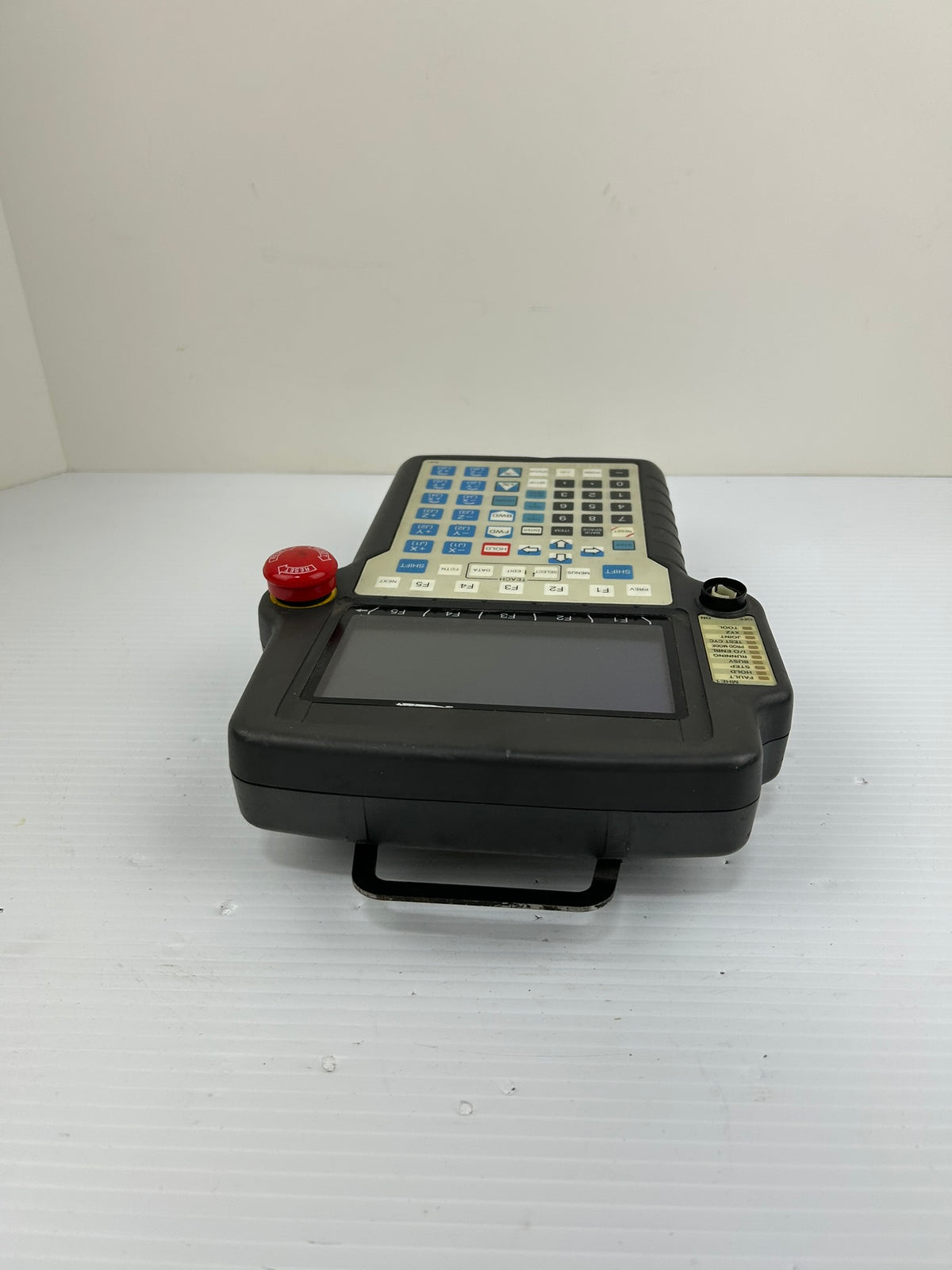 Fanuc A05B-2301-C302 MHE1 Robot Teach Pendant Arc Welding Controller