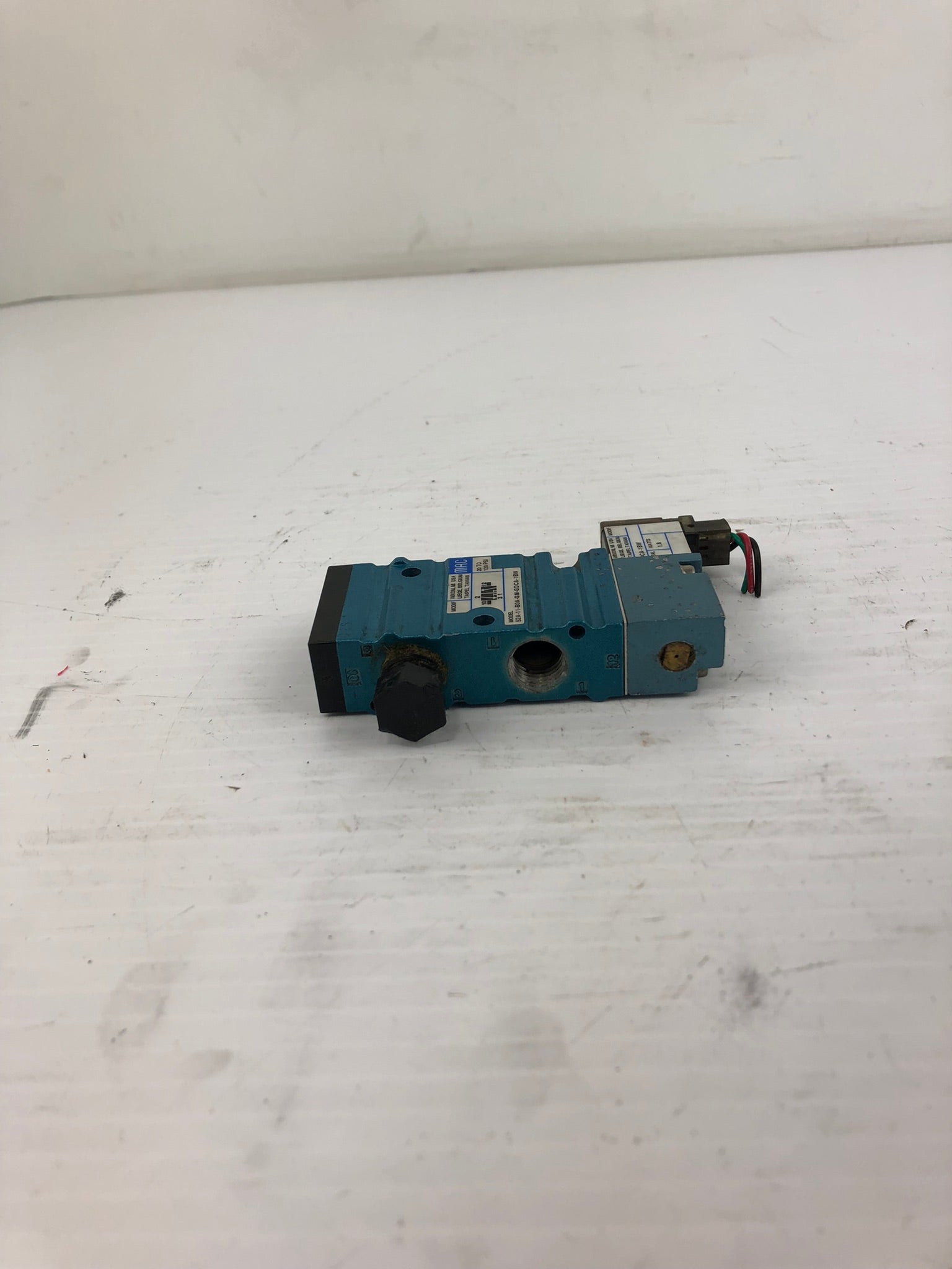 MAC 52A-11-B0A-GM-GDCA-1BW Valve GM-GDCA-1BW