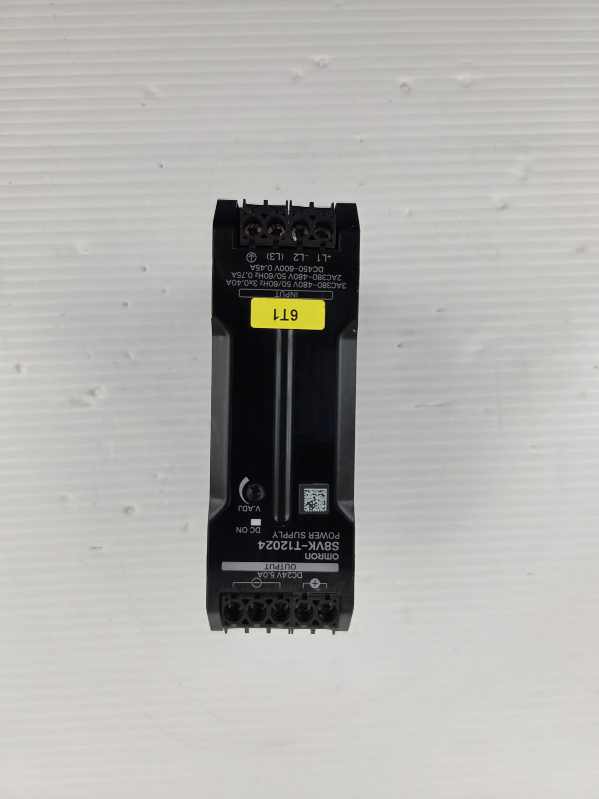 Omron S8VK-T12024 Power Supply 24VDC 5.0A DIN Rail