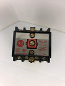 Allen-Bradley 700-PK400A1 AC Relay Type:PK Ser.B With 700-PB40 Auxiliary Contact