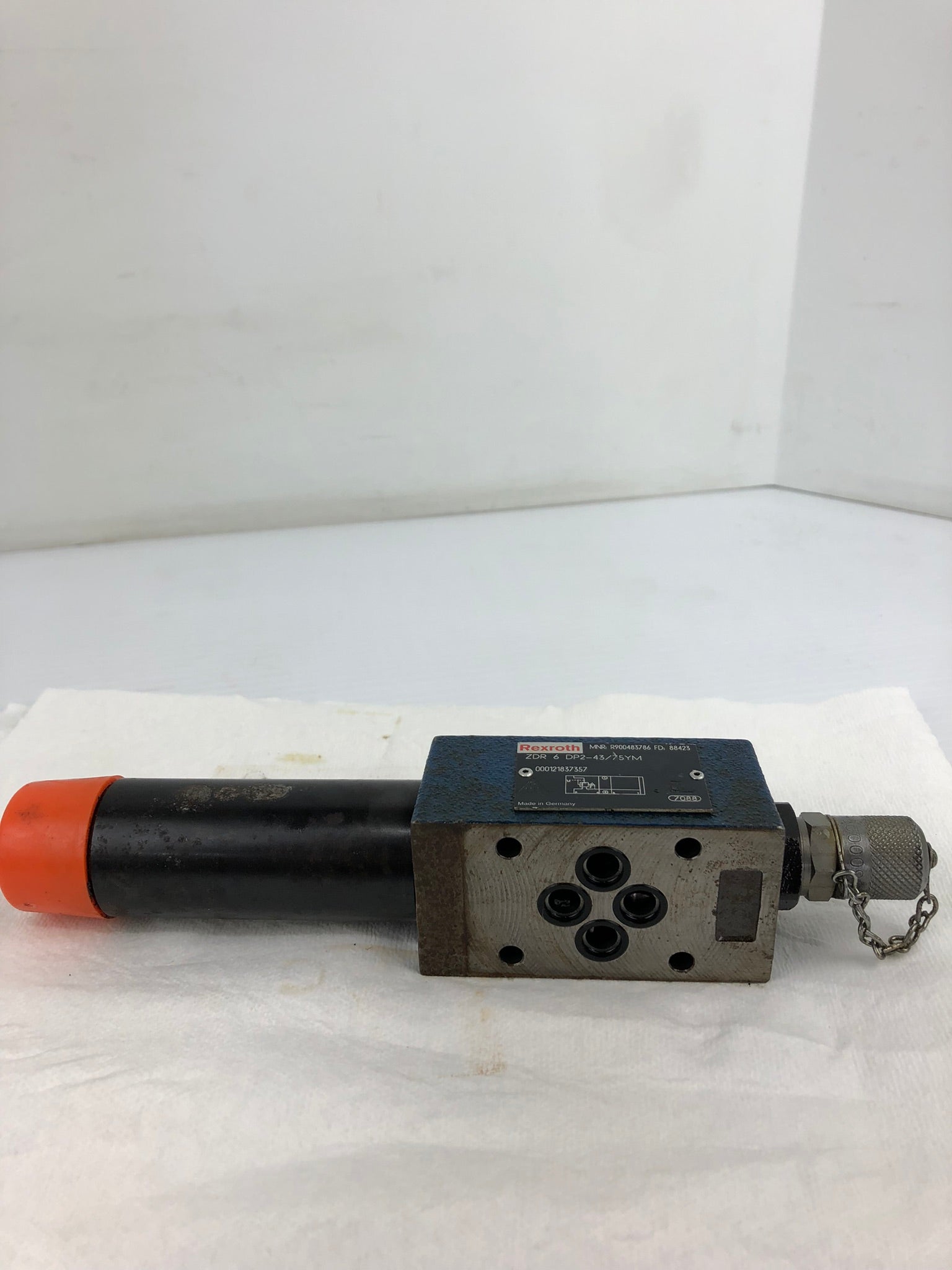 Rexroth ZDR 6 DP2-43/75YM Hydraulic Valve R900483786