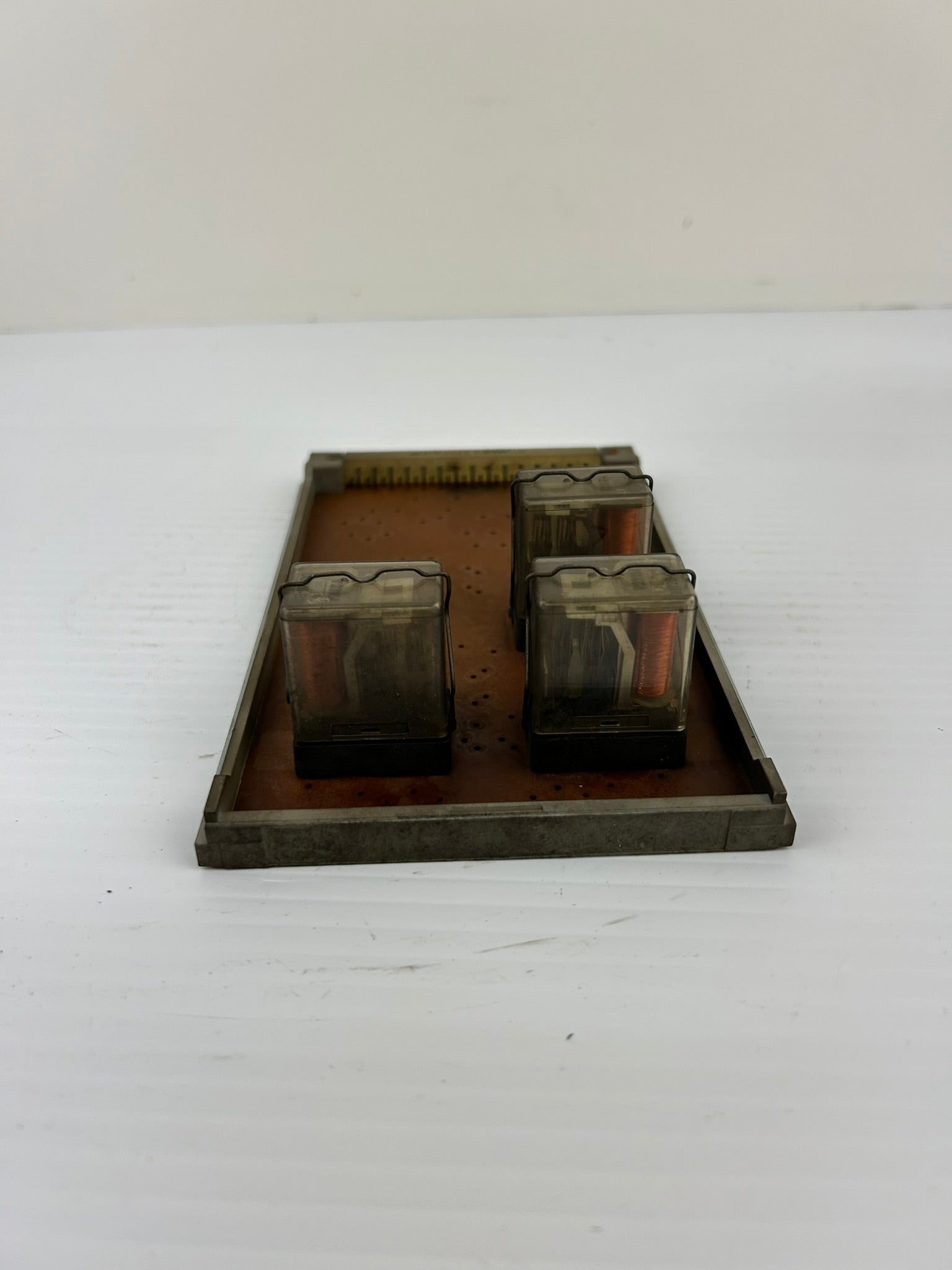 Barmag Electronic Circuit Board E110/00 with 3 Relays