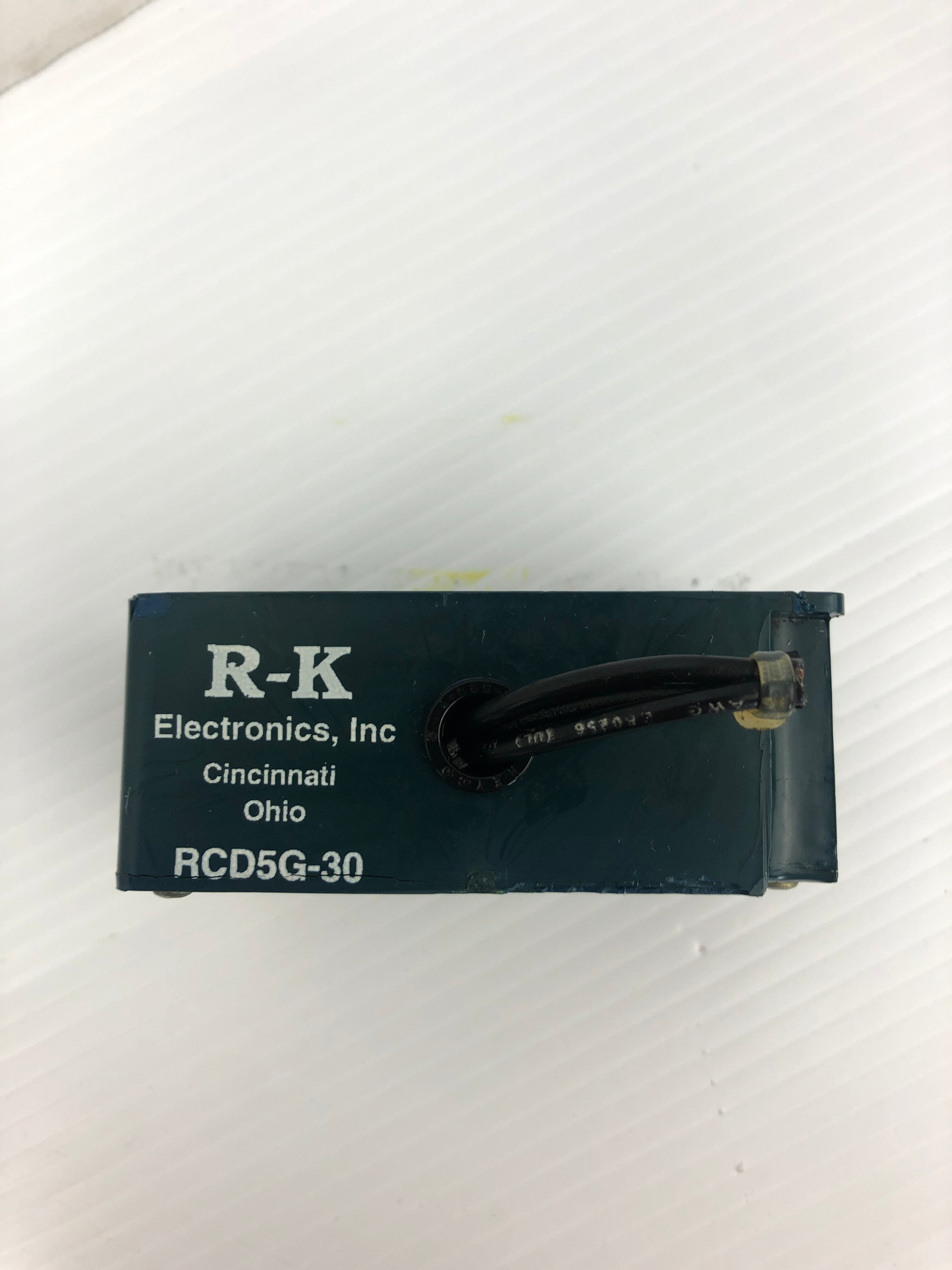 R-K Electronics RCD5G-30 R-C Network Suppressor 480VAC 100Ω 7W
