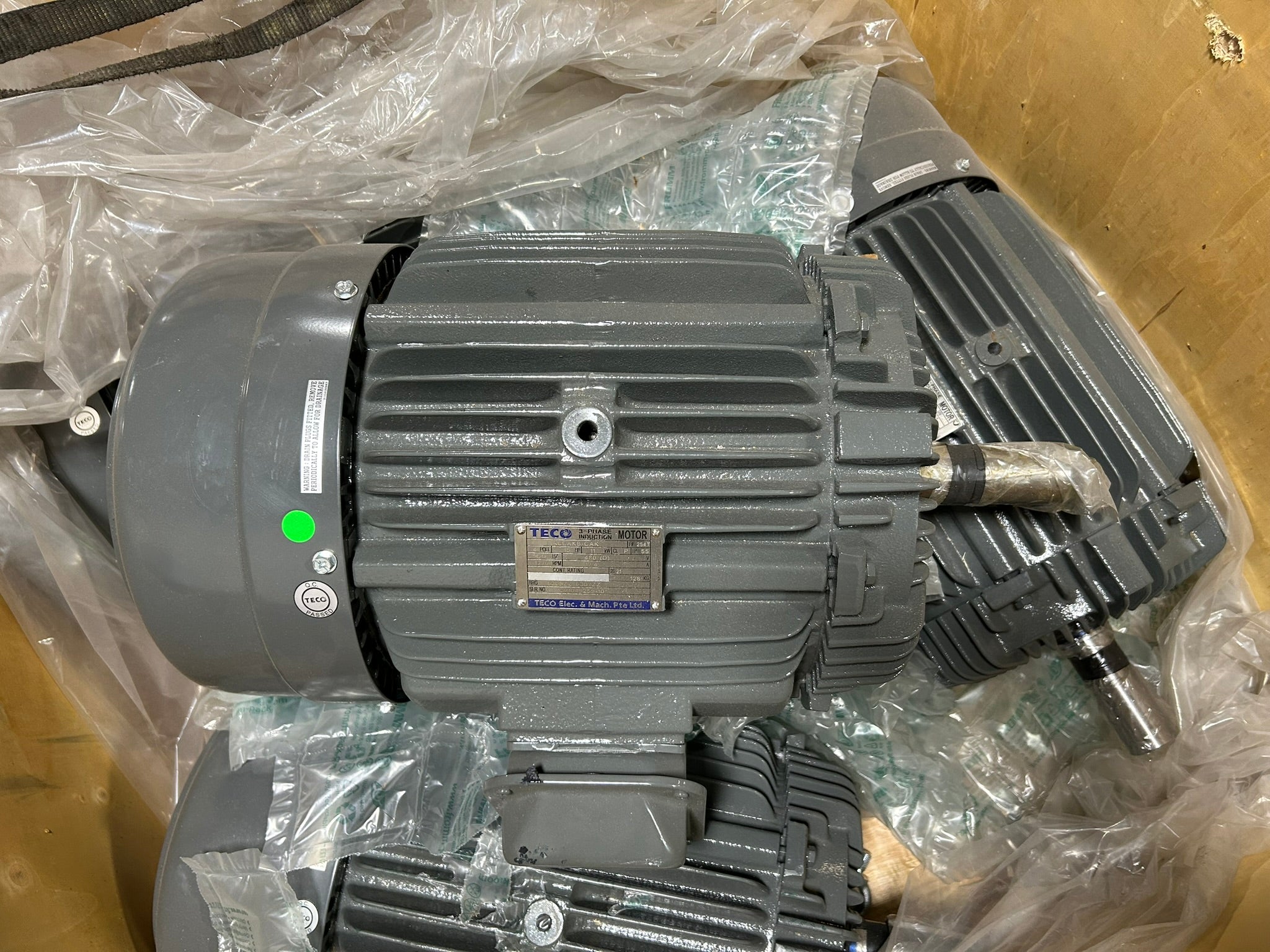 TECO AEEAKB-CAK 3 Phase Induction Motor 4 Pole 15 HP 11 KW 60 Hz 1770 RPM