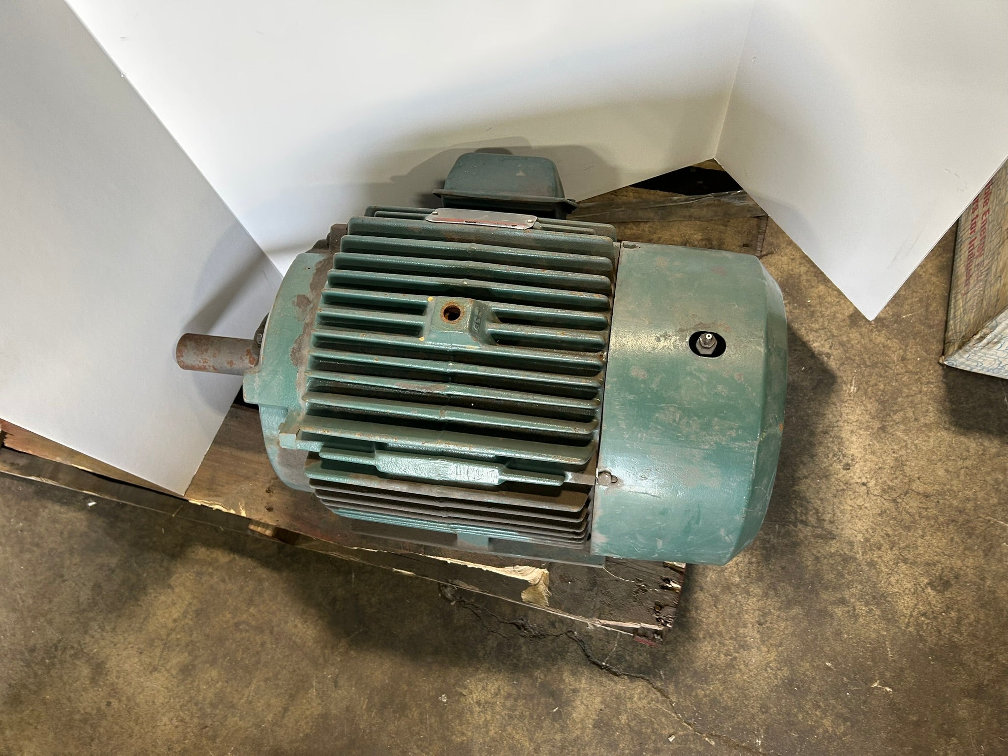 Reliance Electric P25G3331L Duty Master AC Motor 20 HP 3 Phase 1760 RPM 256T