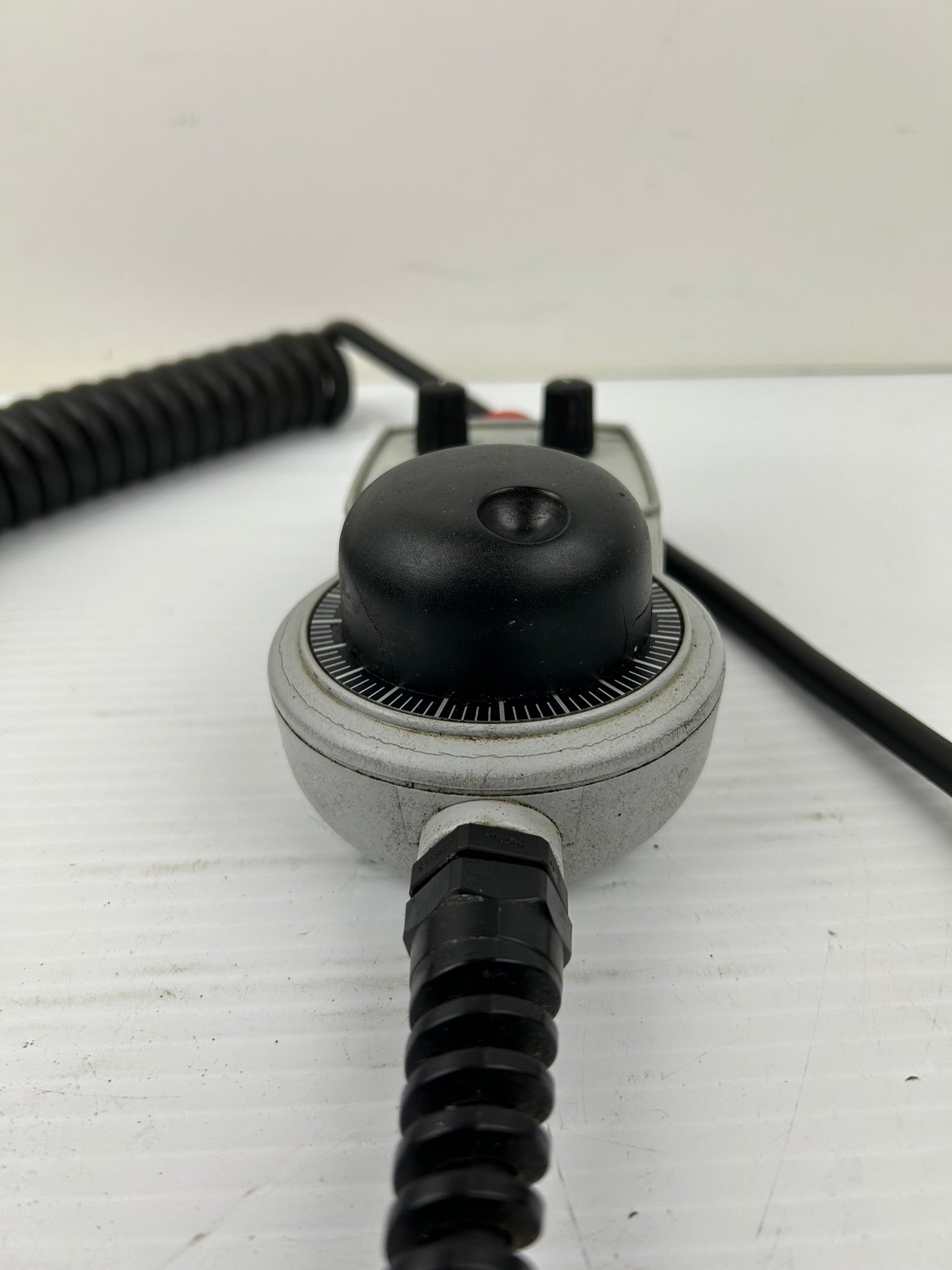 Euchner HBA-079826 Hand Held Pendant Handwheel DC 5V Components Max 30V/3A