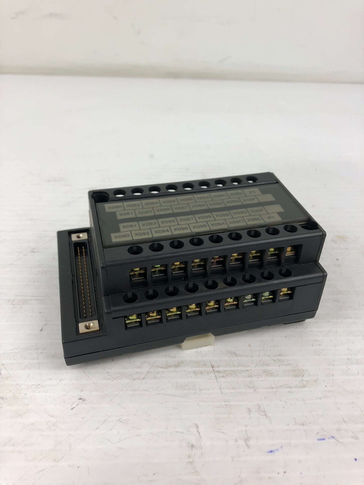 Mitsubishi Electric A6TBXY36 Terminal Board
