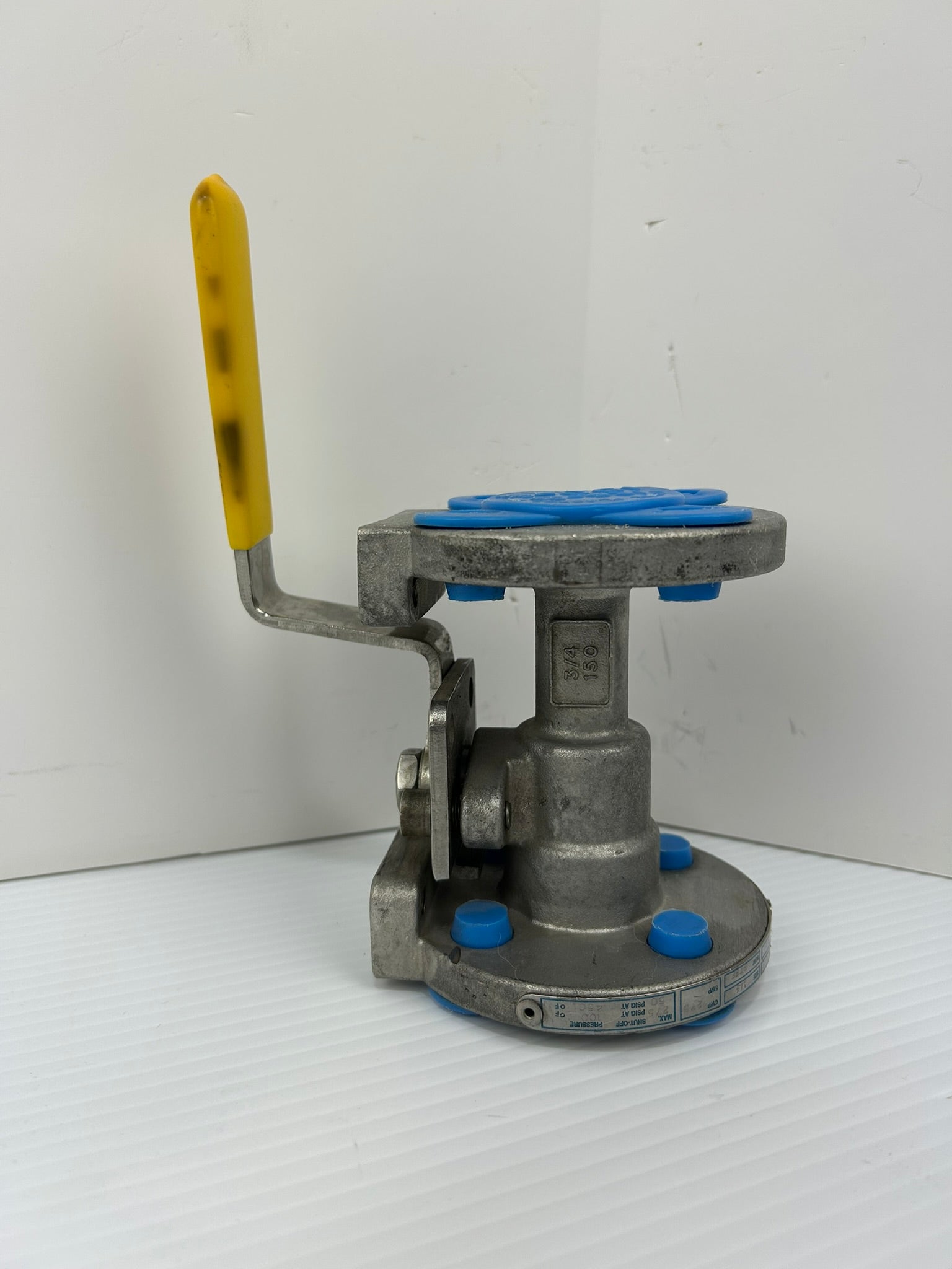 Milwaukee F90SS150R-02 Manual Flanged Ball Valve CF8M 3/4" 275PSIG