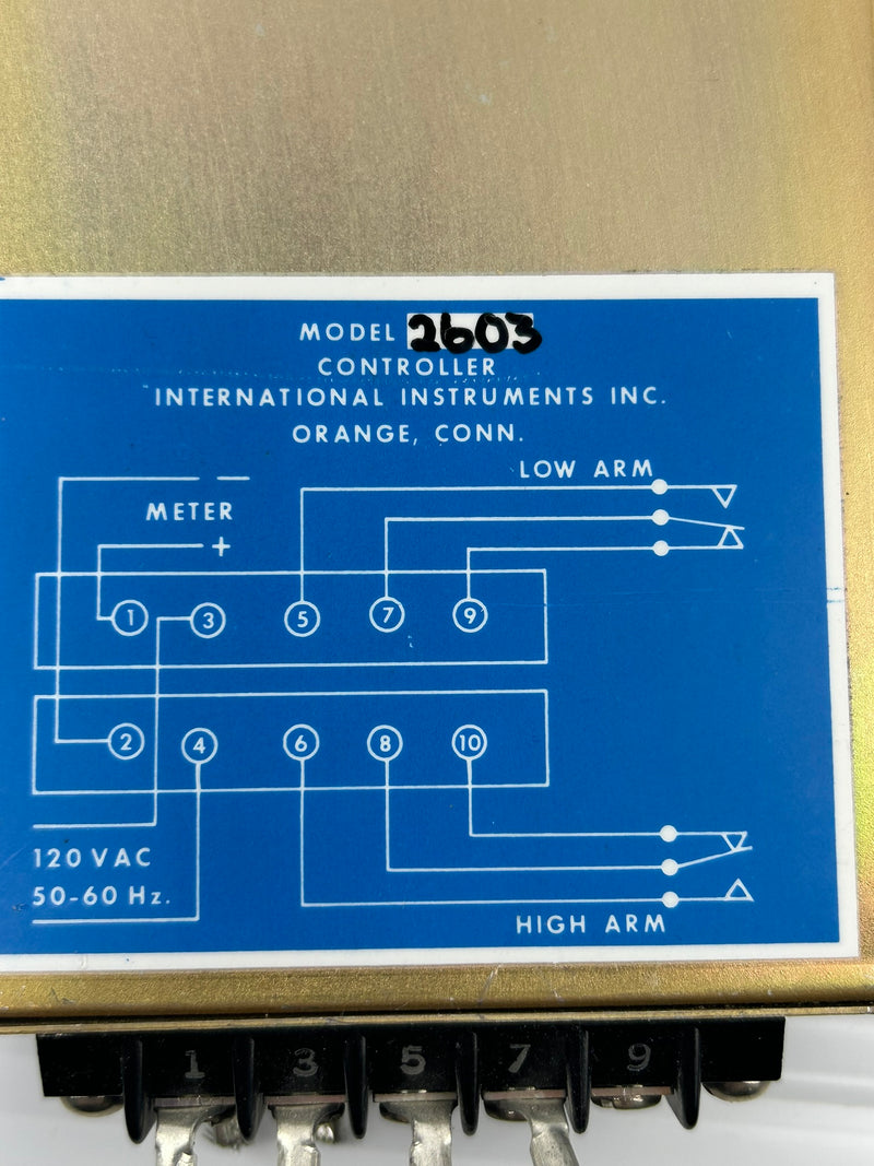 International Instruments 2603 Panel Meter Controller 0-100% HP 7952