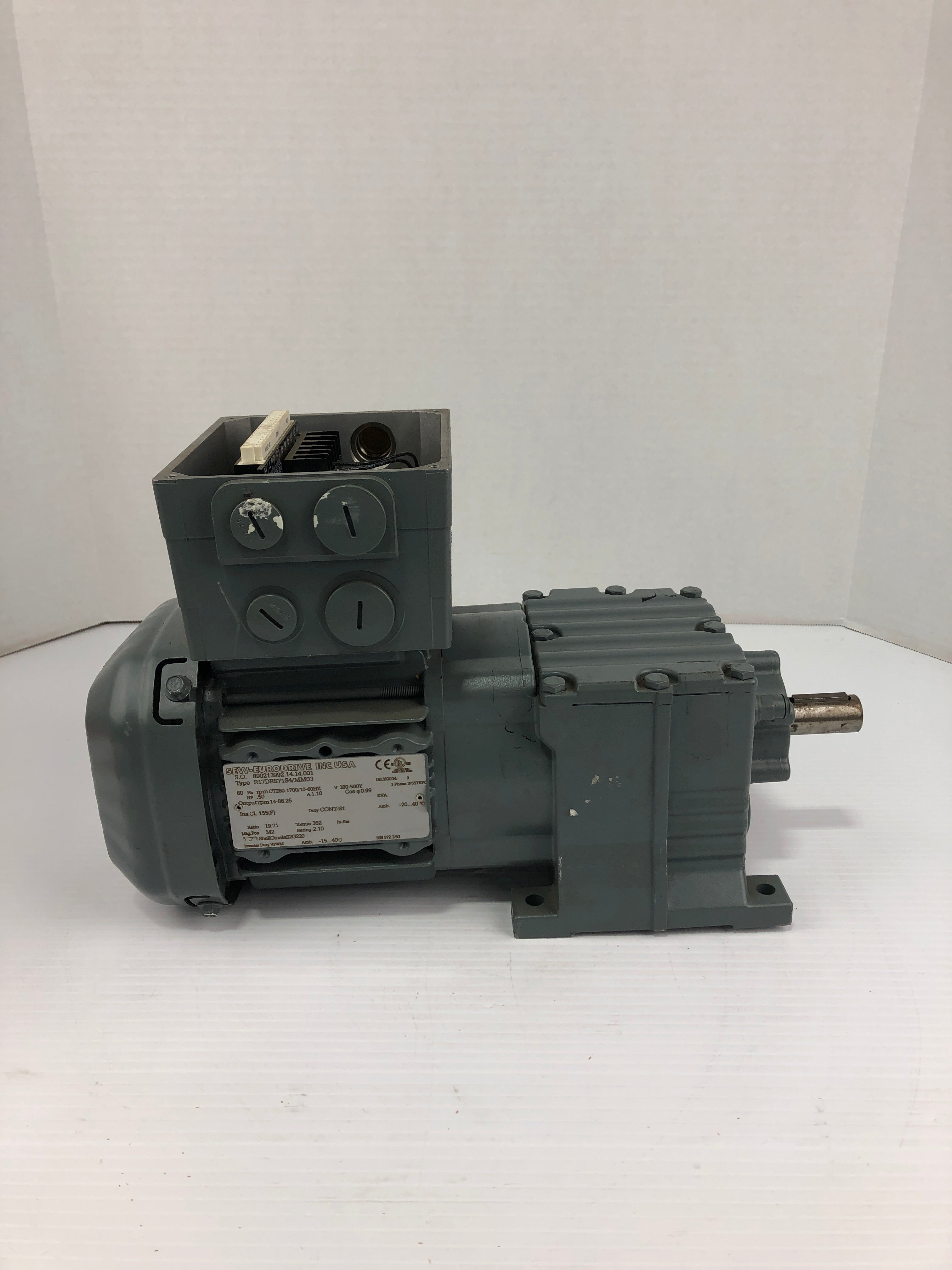 Sew Eurodrive R17DRS71S4/MM03 Gear Motor 3 Phase 1/2 HP