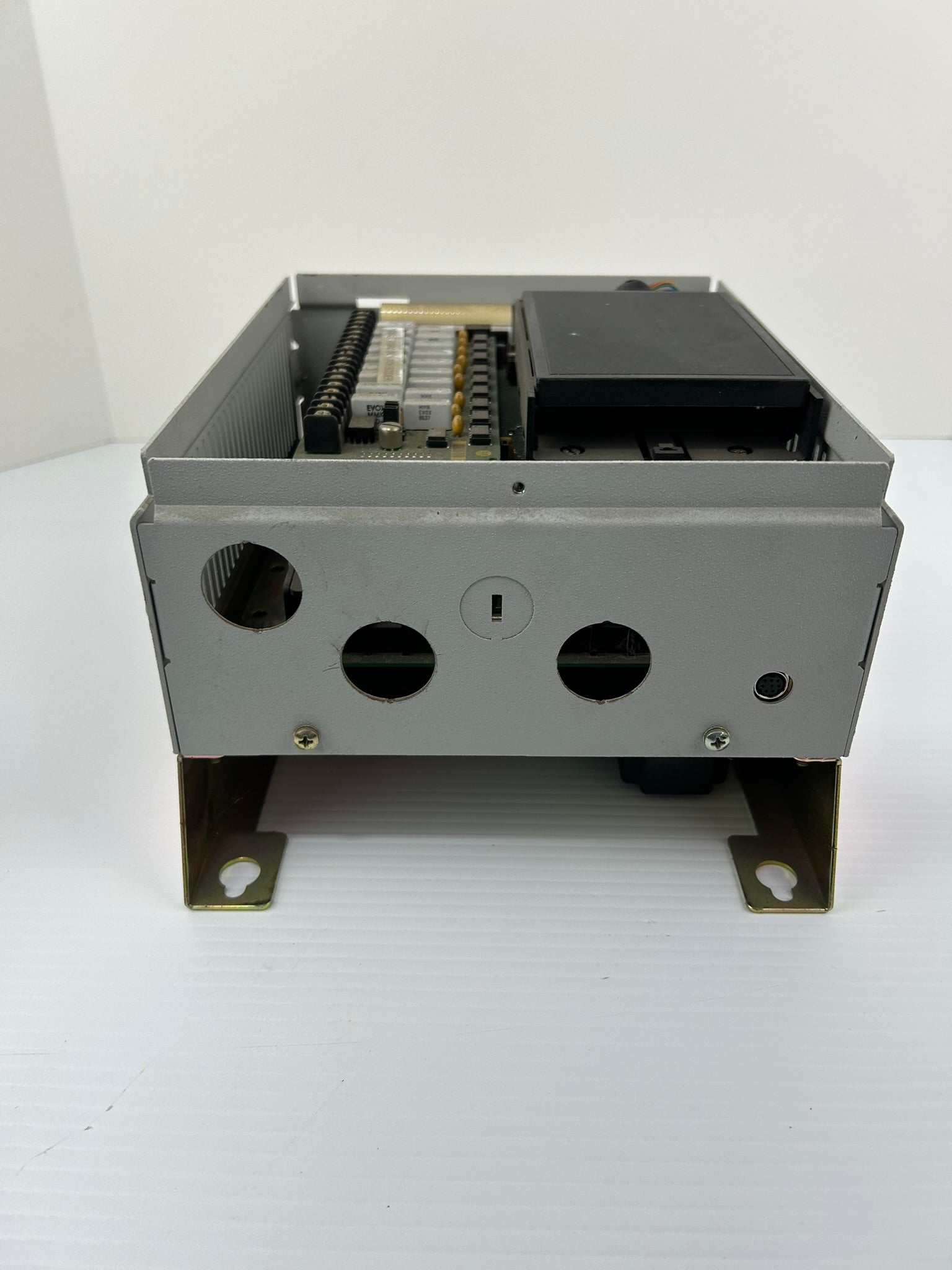 Allen Bradley 1336S-BRF10-AA-EN4 Sensorless Vector Drive Series D - No Top