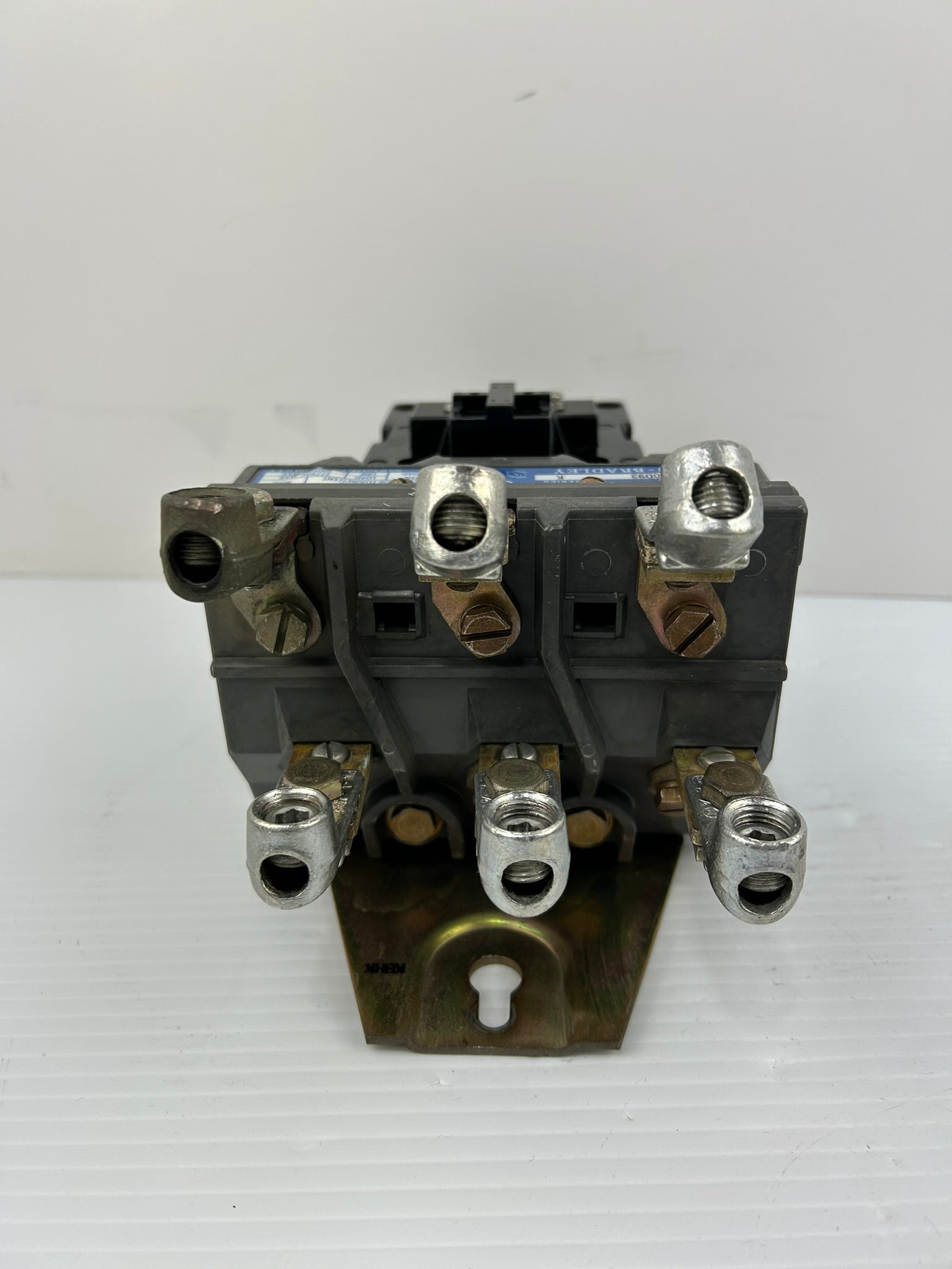 Allen-Bradley 702L-D0D93 Motor Starter Contactor Series K 600VAC