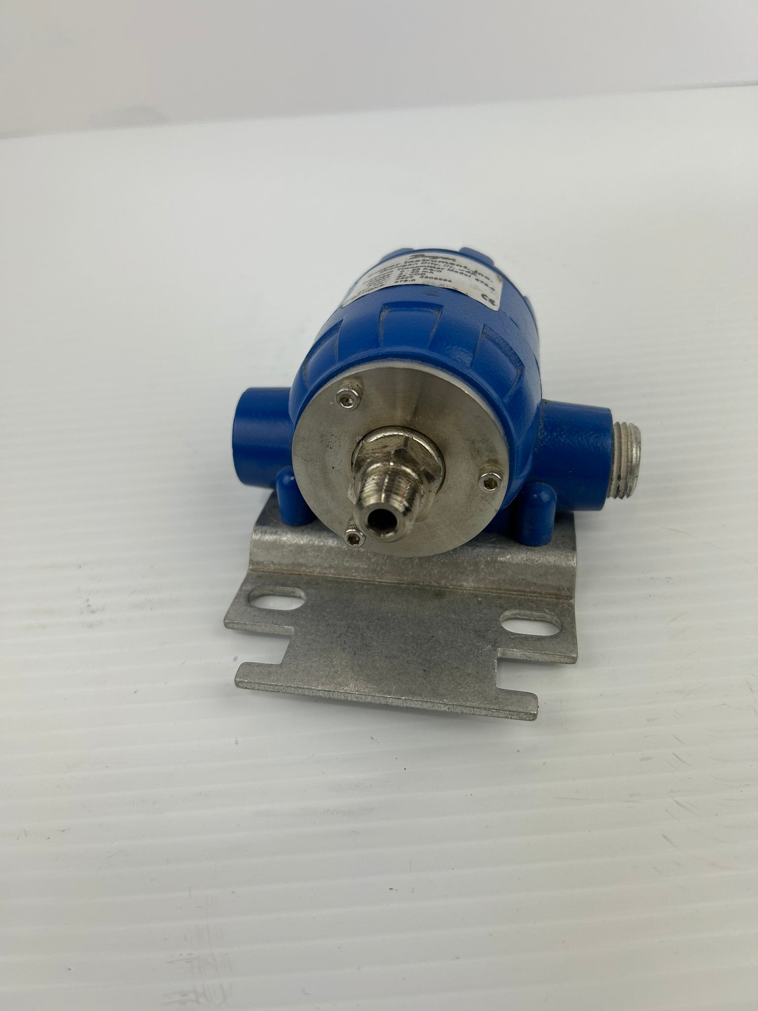 Dwyer 679-0 Pressure Transmitter 0-25 PSIG 4-20 mA 24 VDC