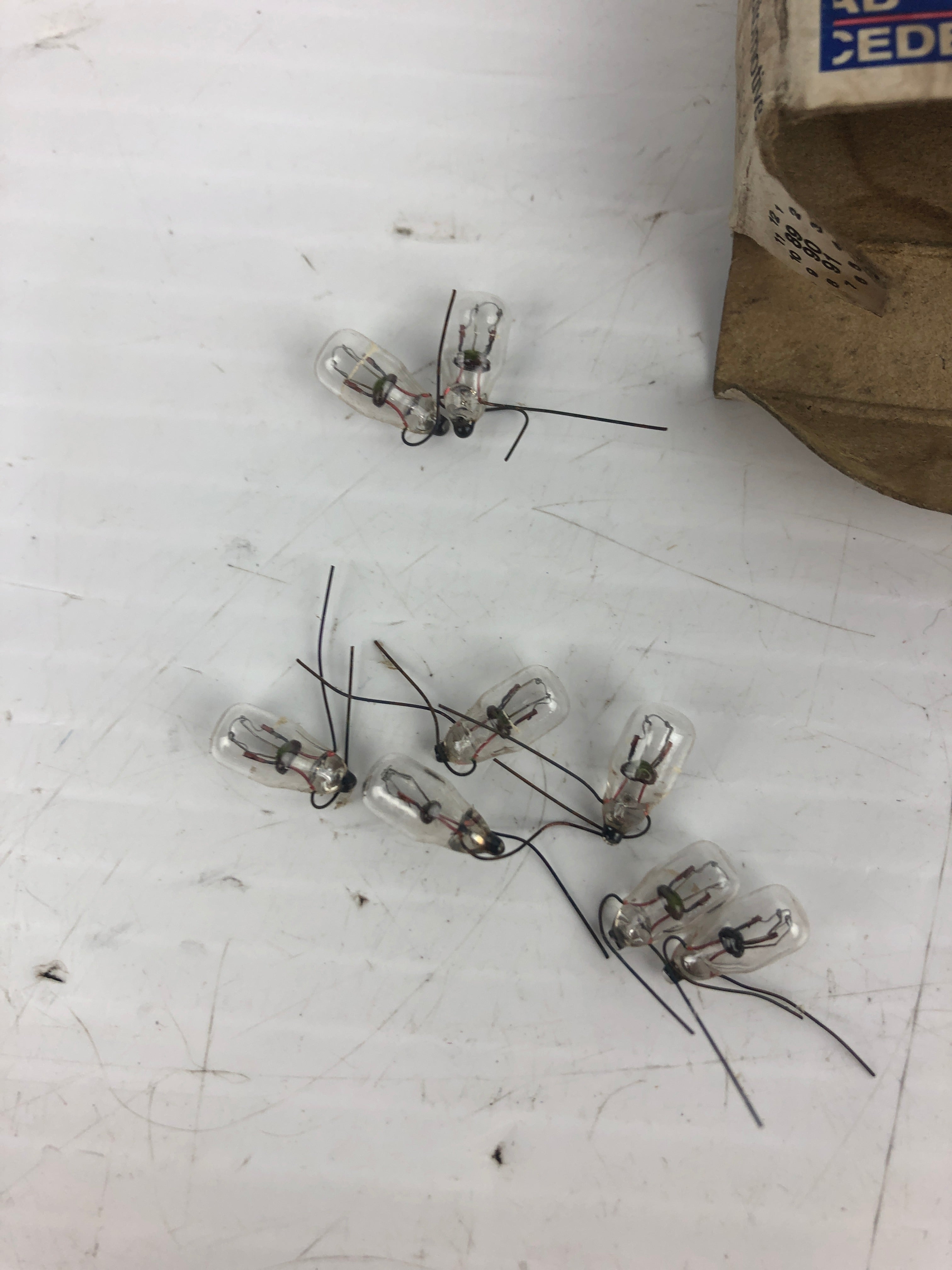 Wagner 2162 Miniature Automotive Lamp - Lot of 8