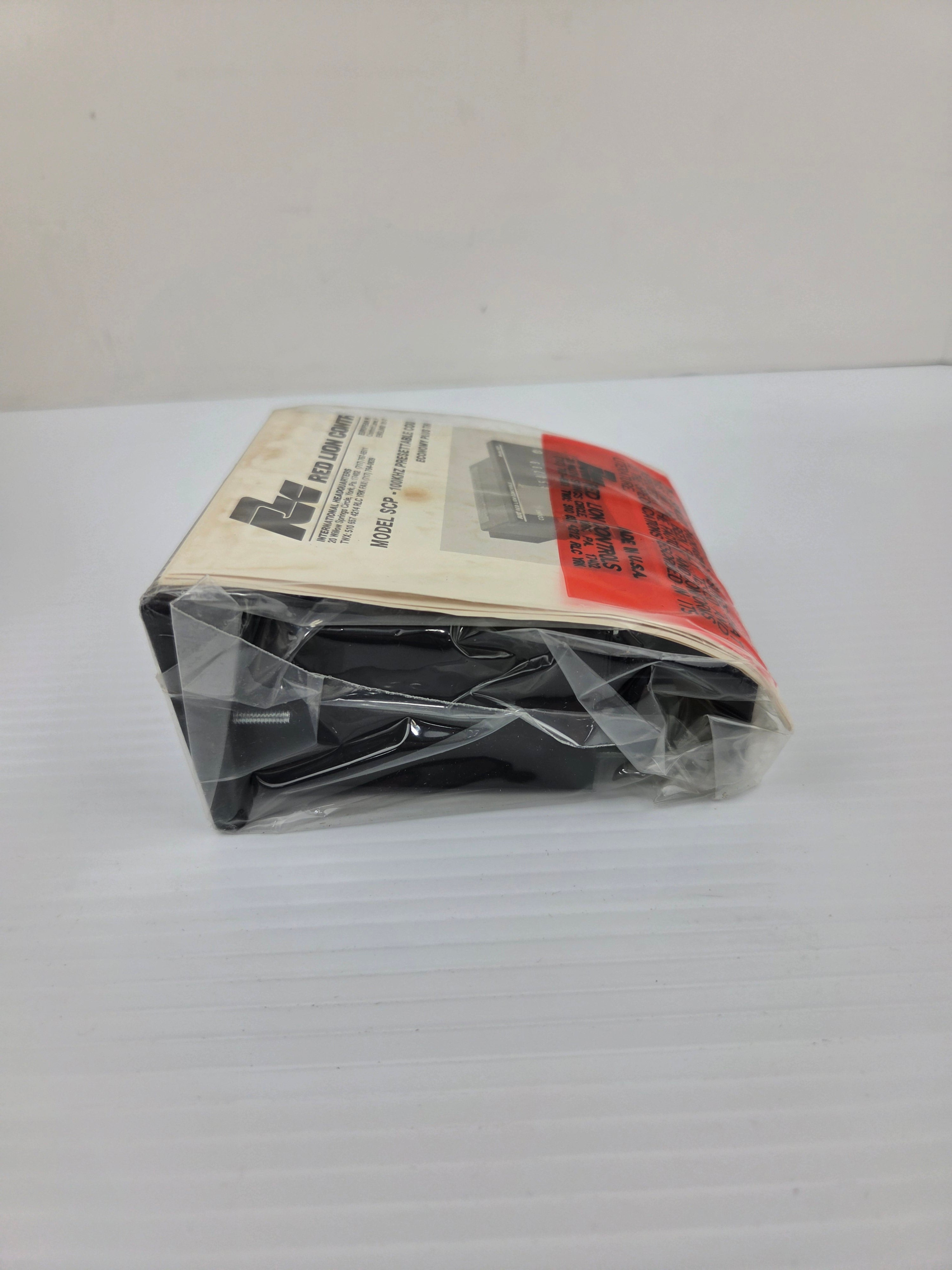 Red Lion Controls SCP00601 Counter 100 Khz Presettable Model SCP