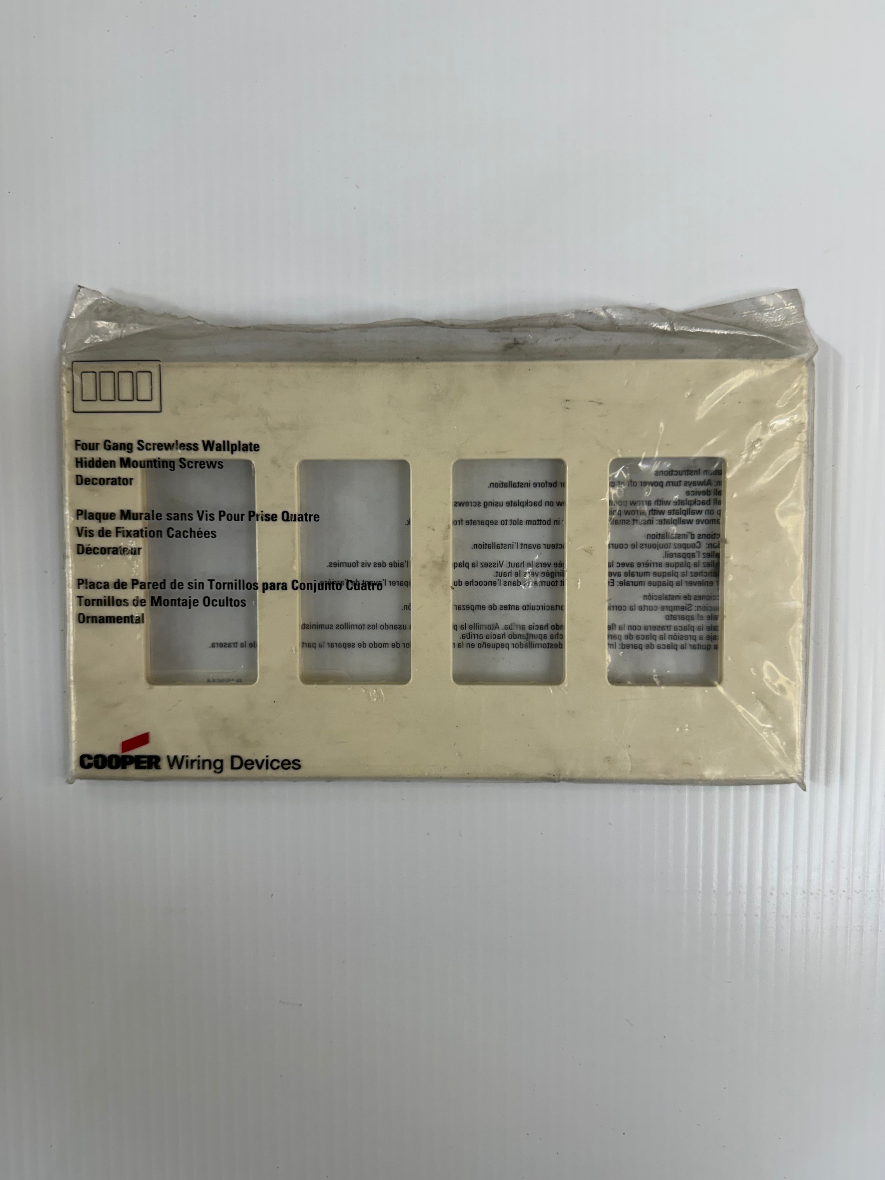 Cooper Wiring 4-Gang Screwless Wallplate Lot of 9 PJS264A