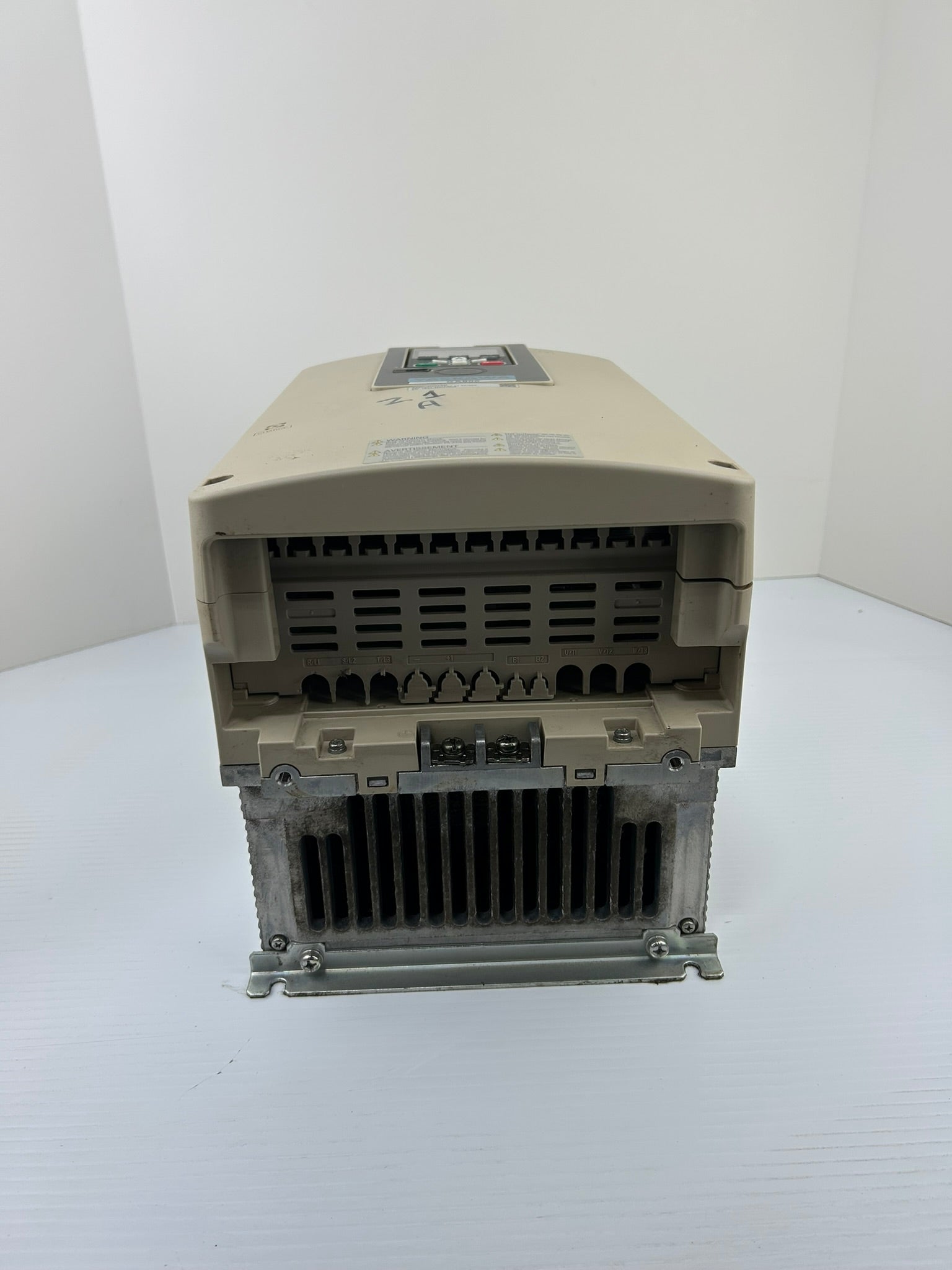 Yaskawa Electric CIPR-GA80U4060ABMA-AAAANA Industrial AC Drive Rev C