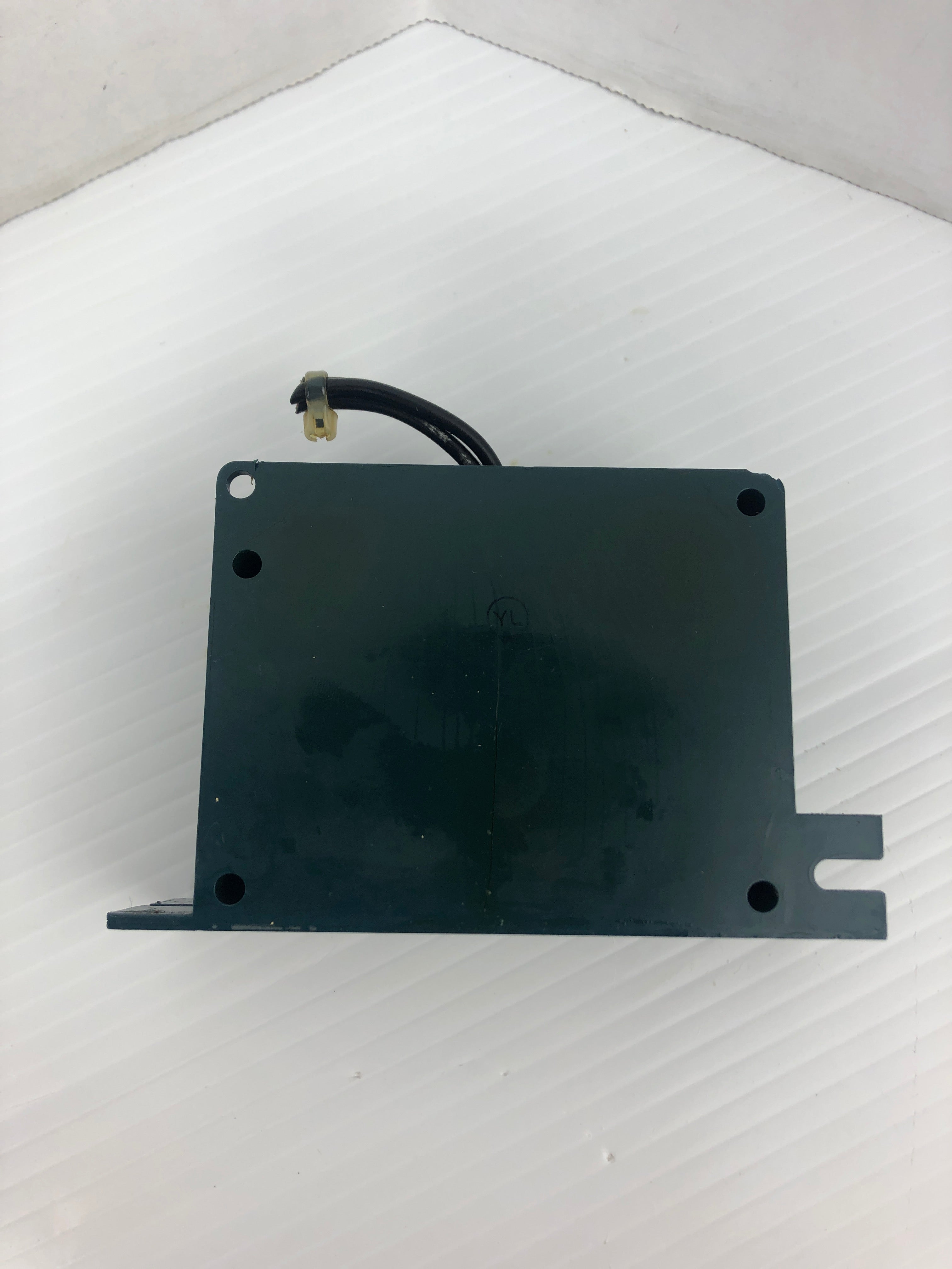 R-K Electronics RCD5G-30 R-C Network Suppressor 480VAC 100Ω 7W