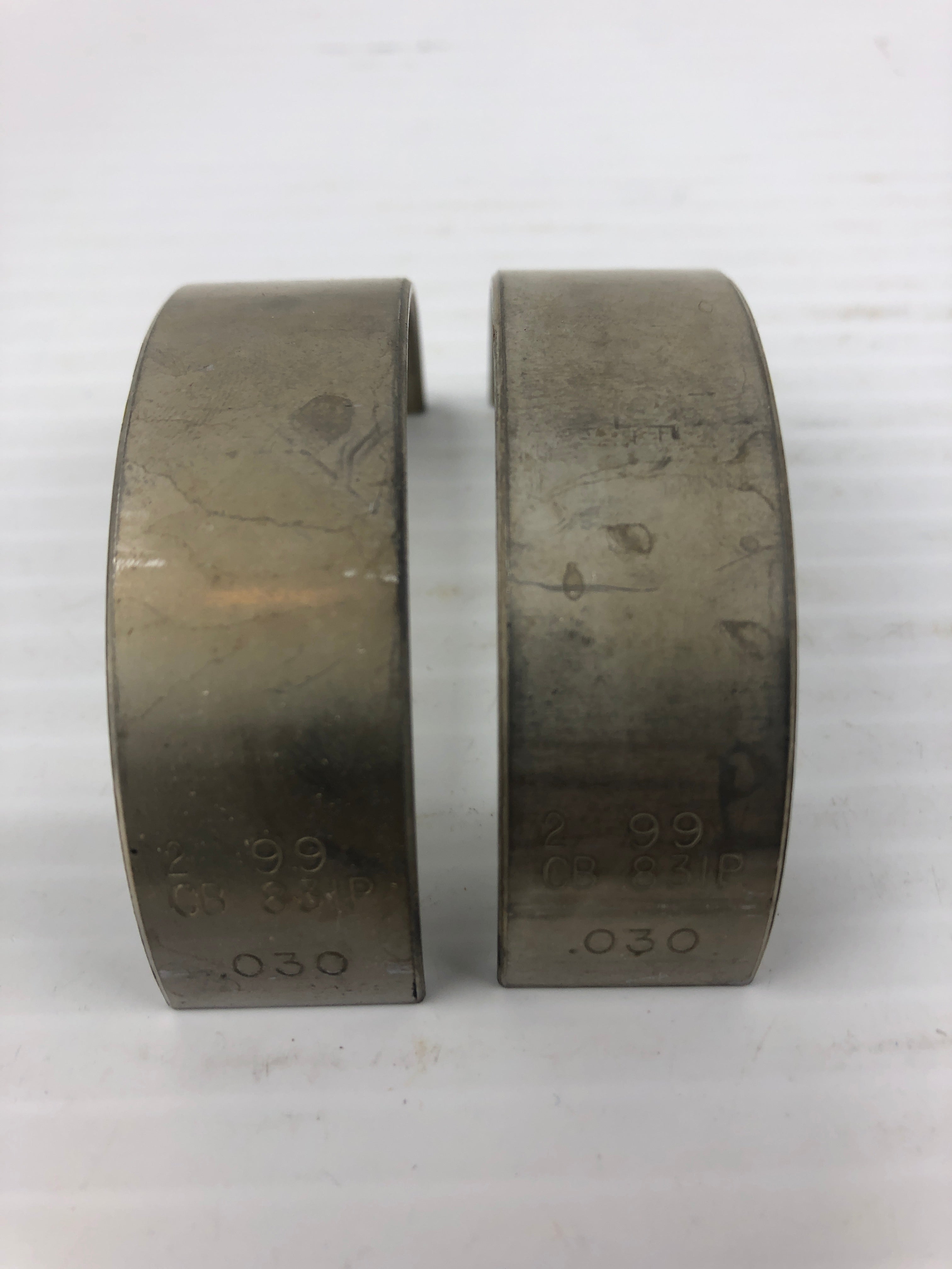 Clevite CB831P30 Engine Connecting Rod Bearing Pair CB-831 P-30